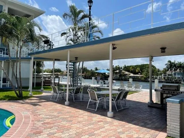 Holiday Isle Yacht Club