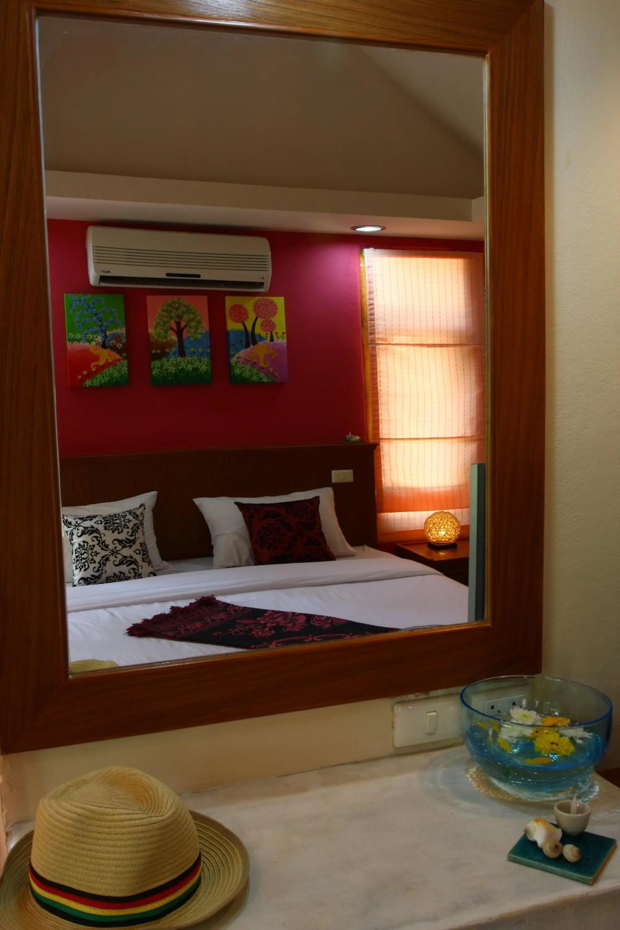 Bedroom, Bed in Phalarn Inn Resort