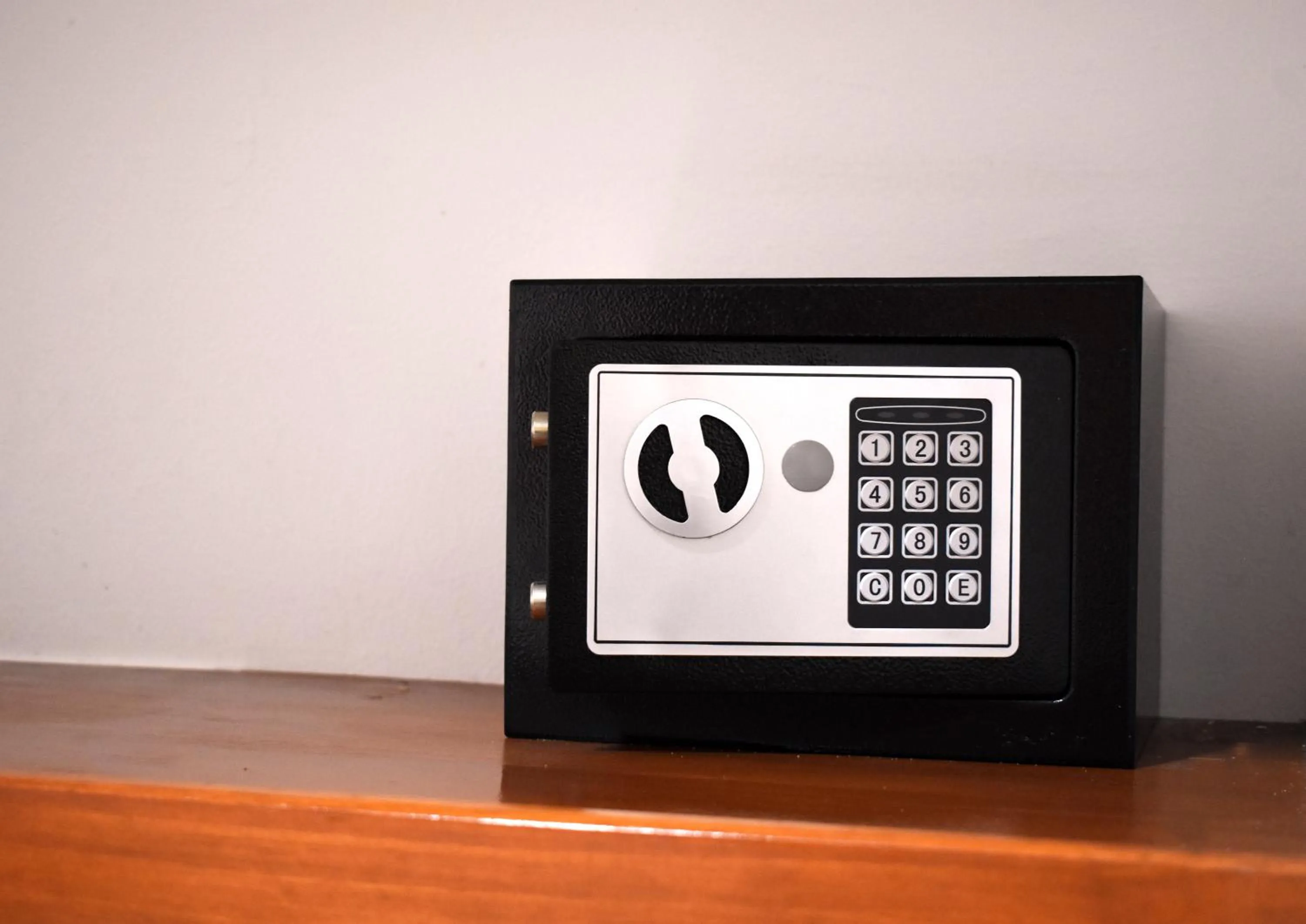 safe in Illusion Boutique "Near Beach"