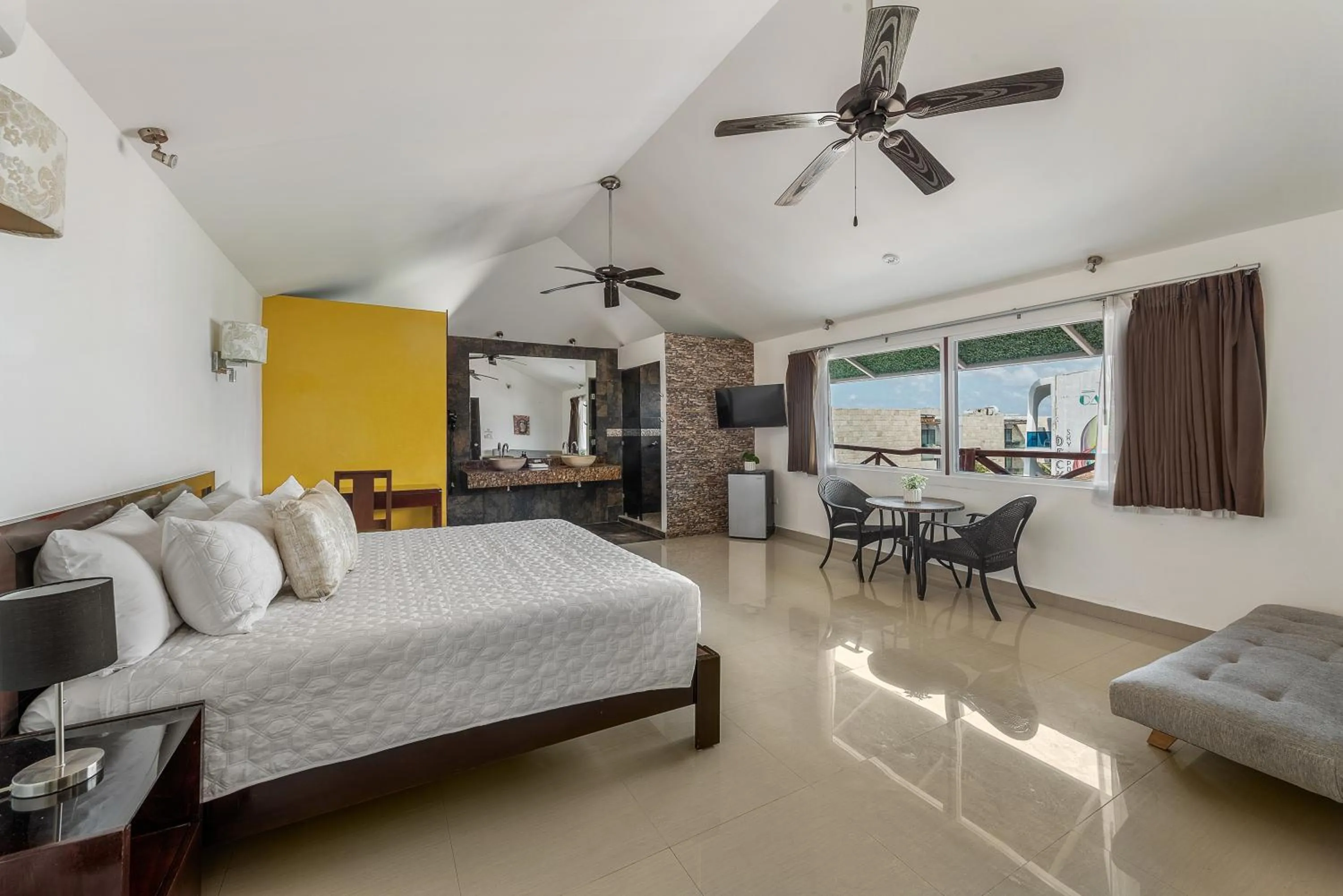 Bed in Illusion Boutique "Near Beach"