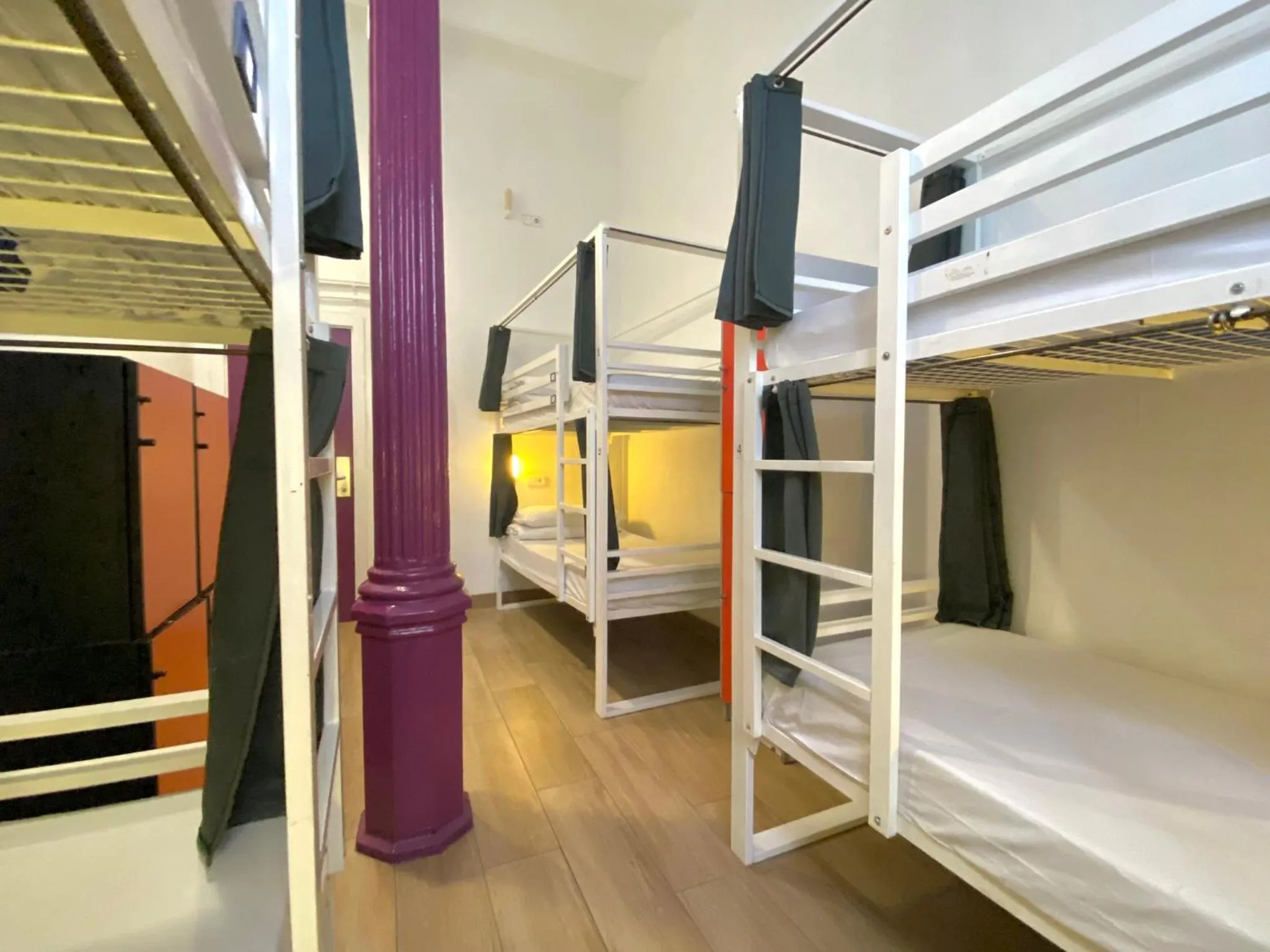 Bed in Safestay Barcelona Gothic