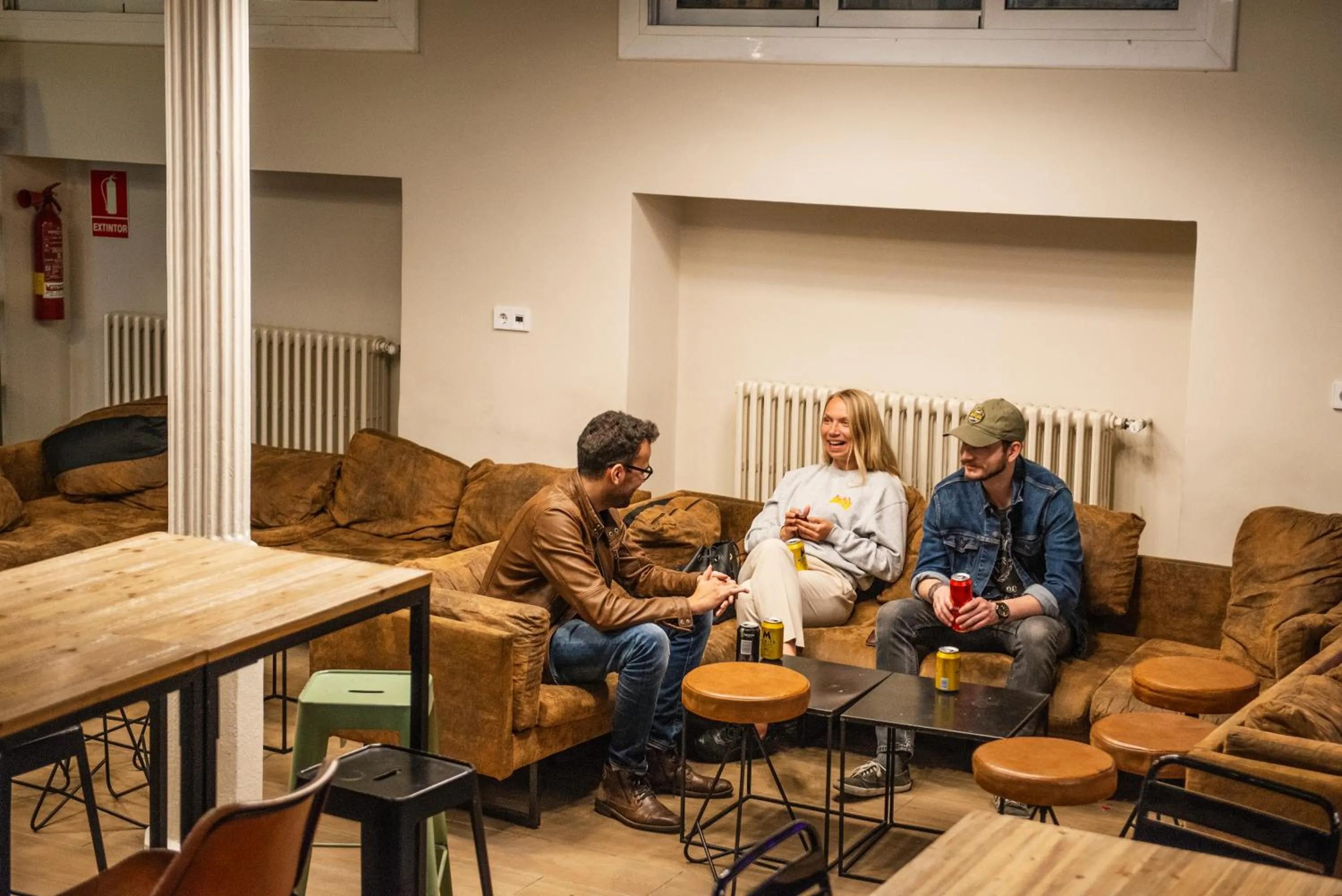 Lounge or bar in Safestay Barcelona Gothic