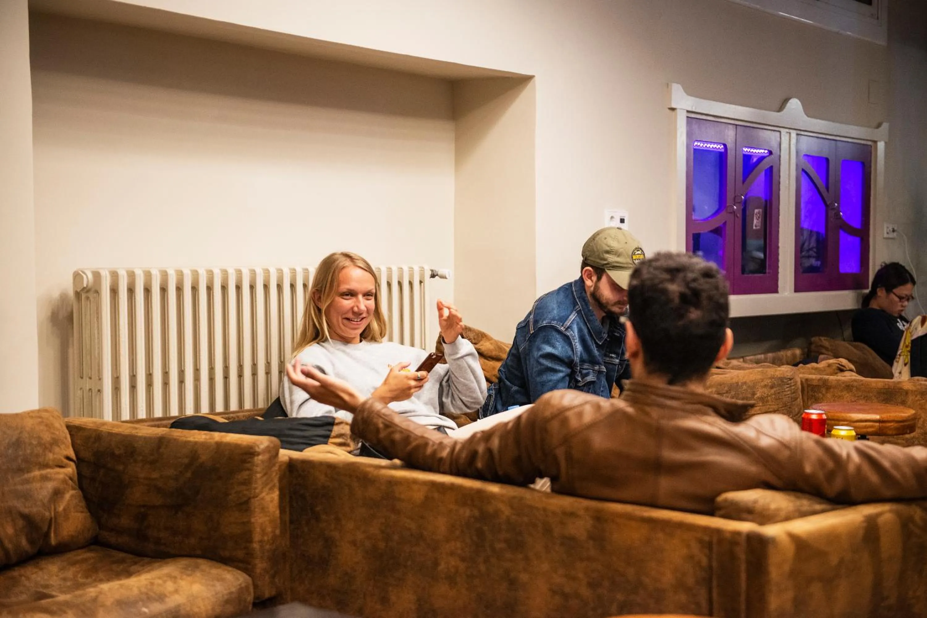 Seating area in Safestay Barcelona Gothic