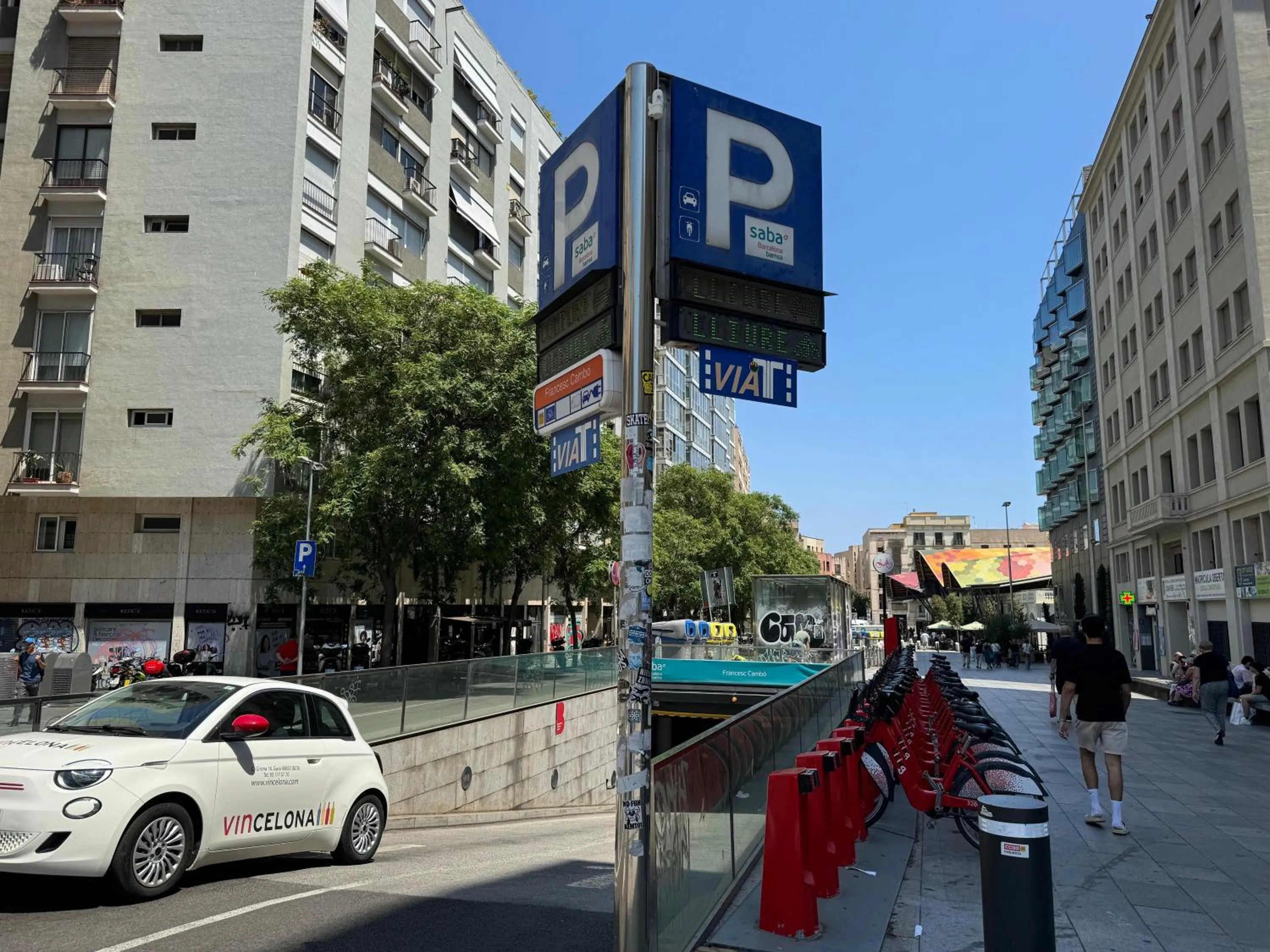 Parking in Safestay Barcelona Gothic
