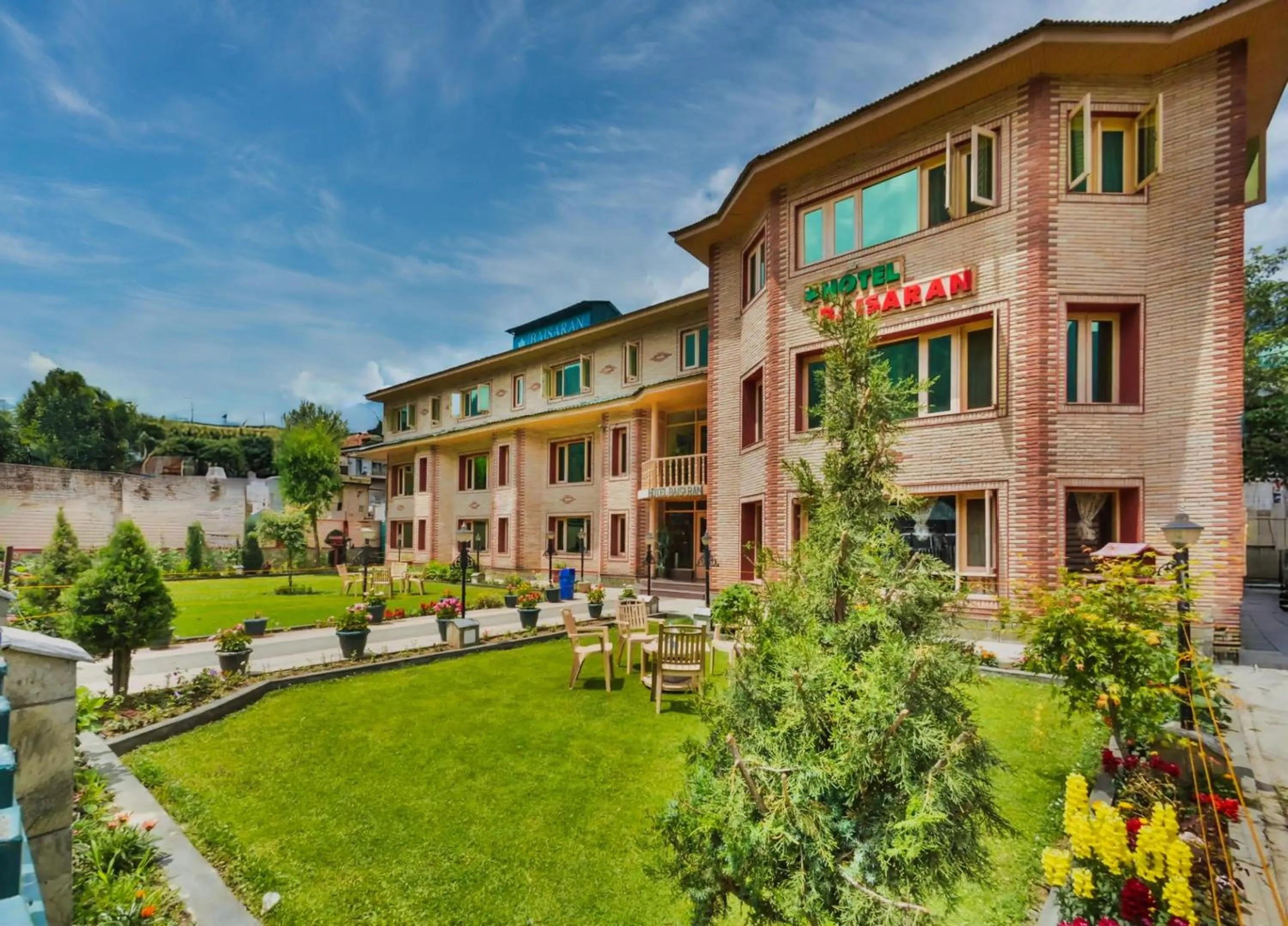 Hotel Baisaran Pahalgam