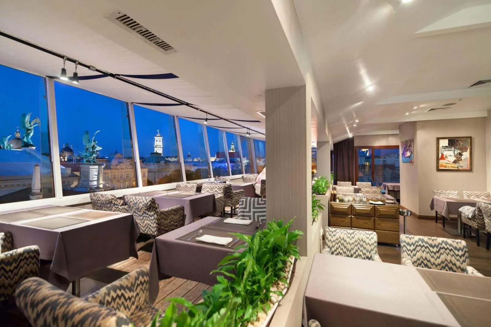 Restaurant/places to eat in PANORAMA Lviv Hotel