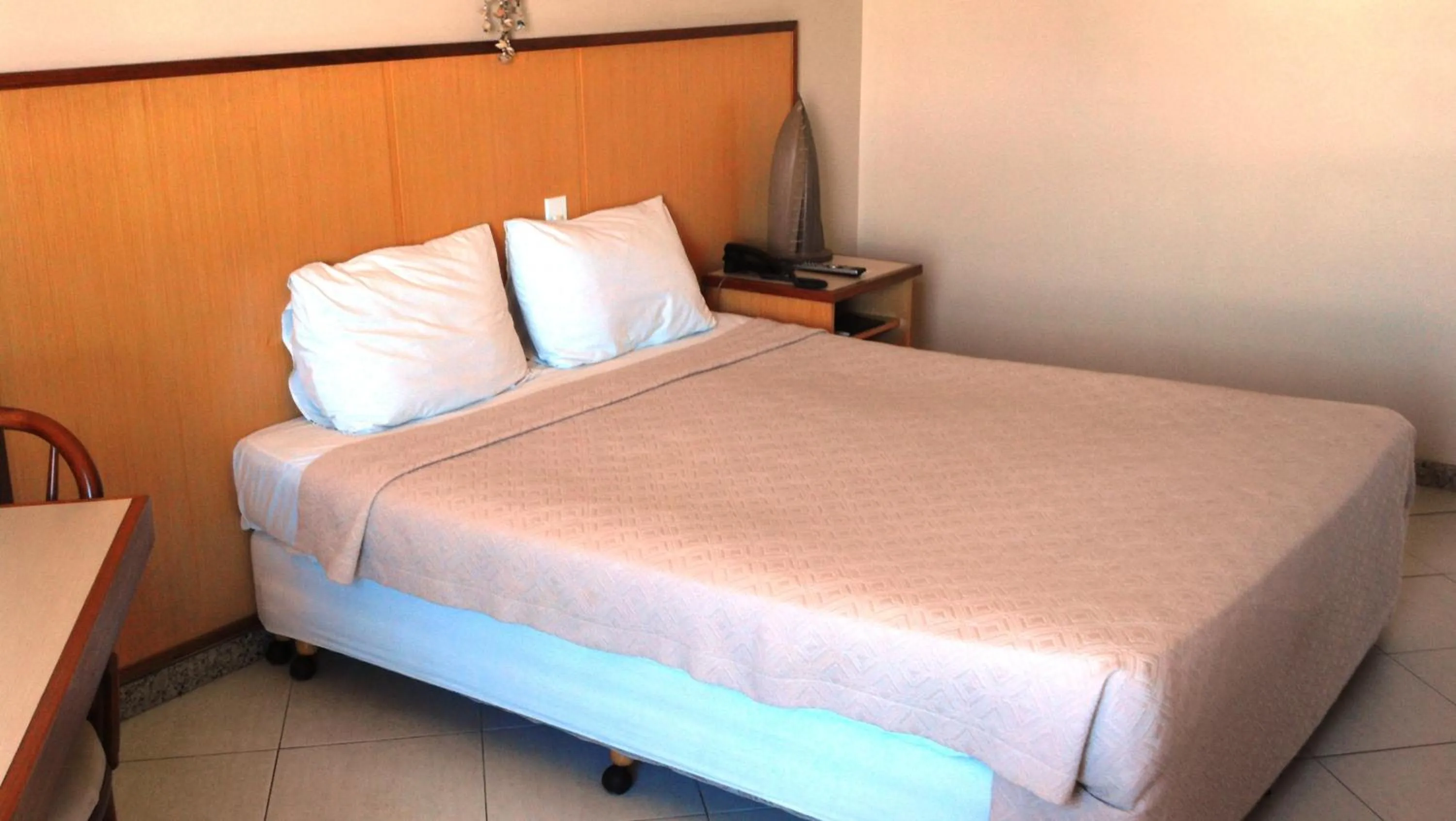 Photo of the whole room, Bed in Via Mar Praia Hotel