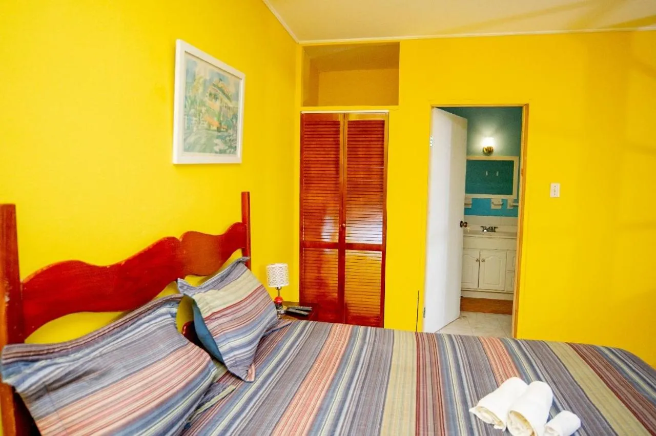 Bed in Waterloo Guest House