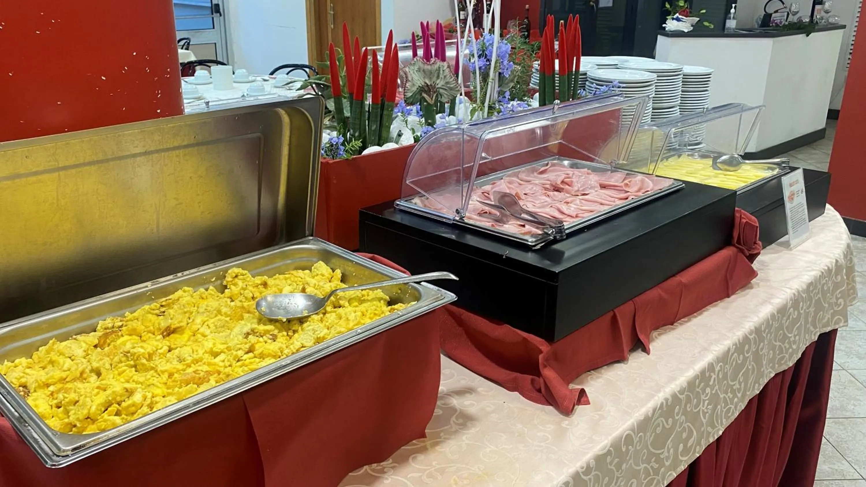 Food and drinks in Hotel Casa Tra Noi