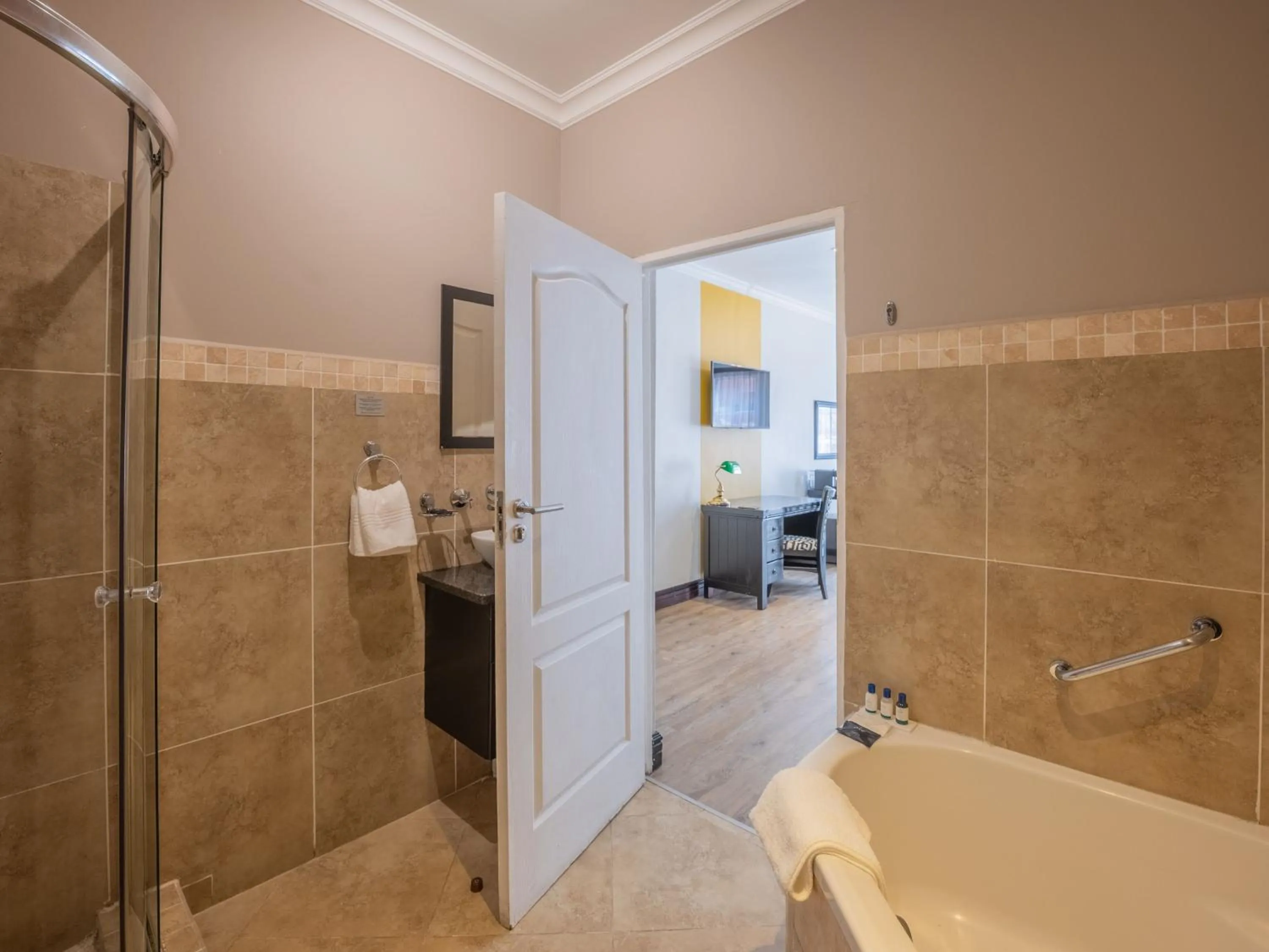 Bathroom in ANEW Hotel Highveld Emalahleni