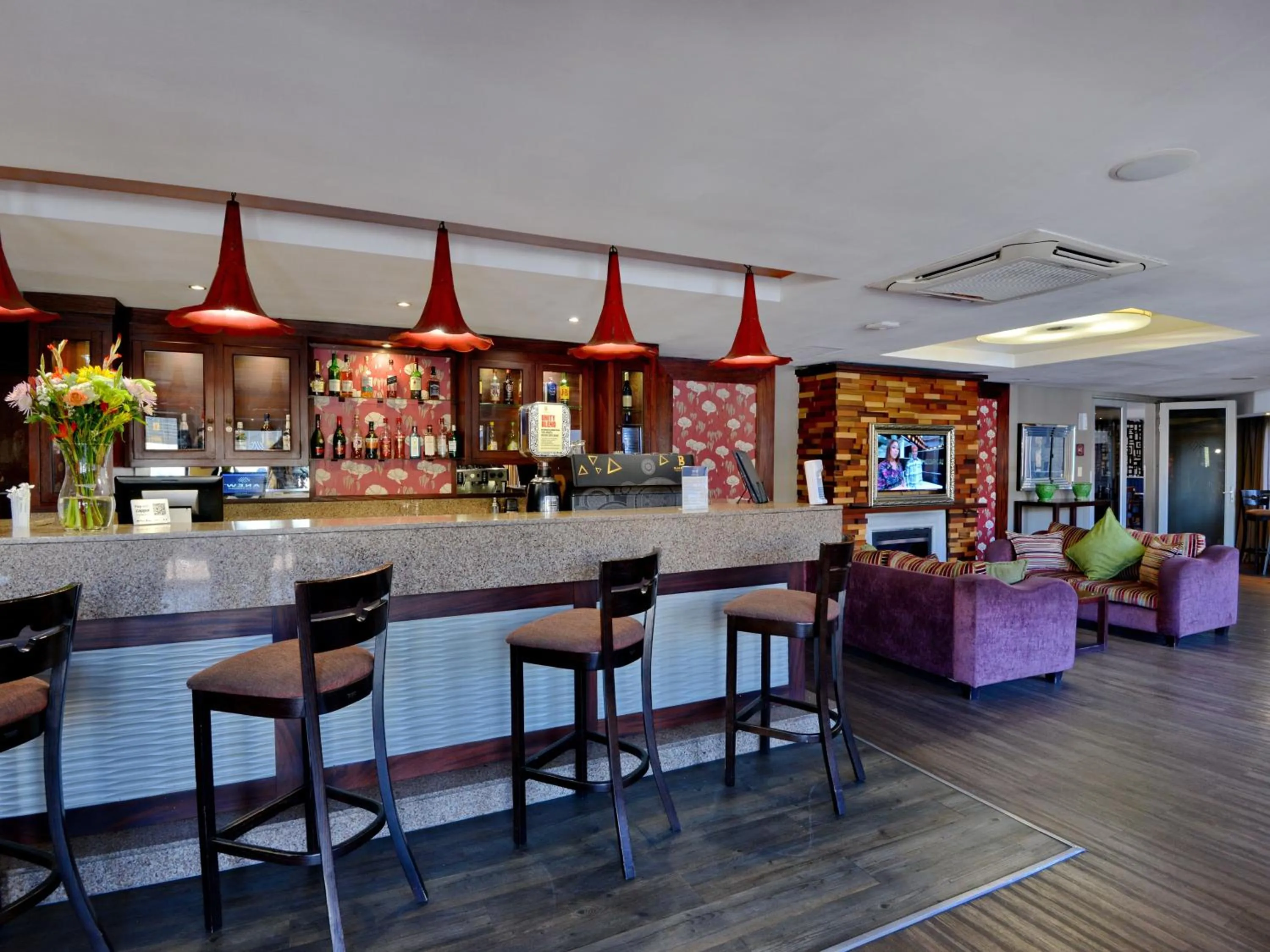 Lounge or bar in ANEW Hotel Highveld Emalahleni