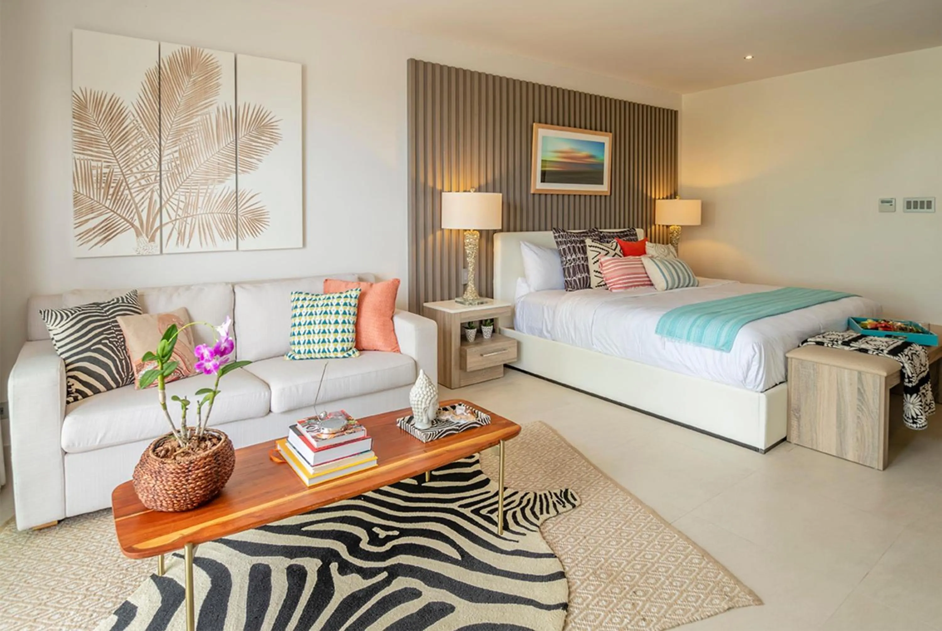 Photo of the whole room, Bed in Hodges Bay Resort & Spa, an HQ Luxury Resort & Residences