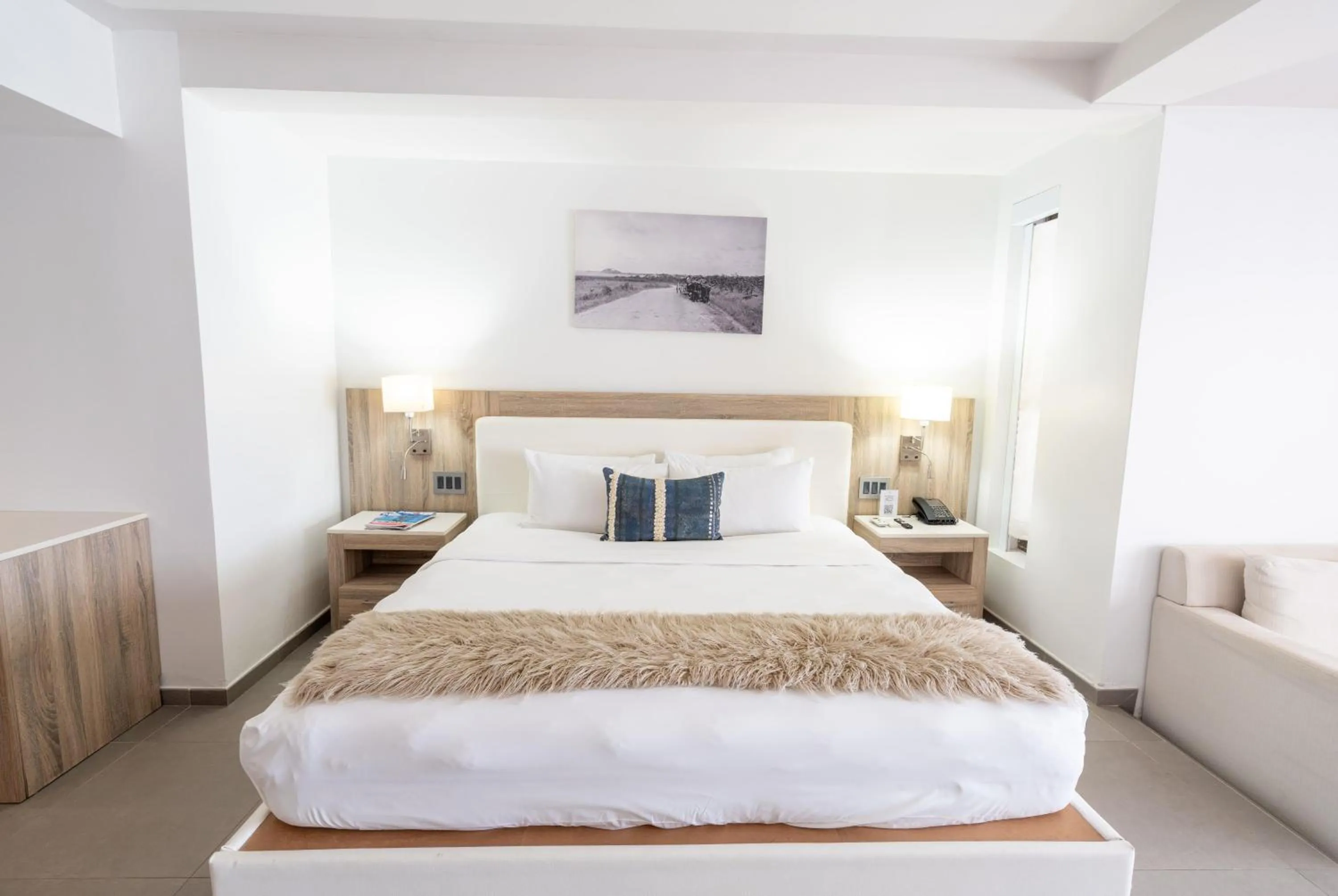 Photo of the whole room, Bed in Hodges Bay Resort & Spa, an HQ Luxury Resort & Residences