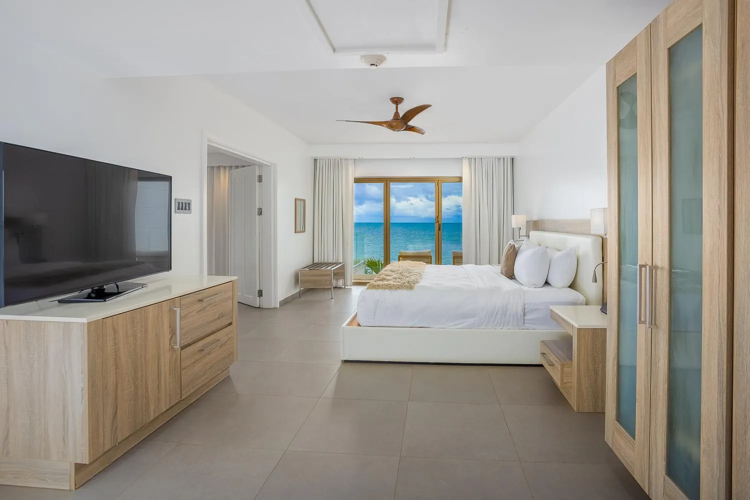Bedroom, Bed in Hodges Bay Resort & Spa, an HQ Luxury Resort & Residences