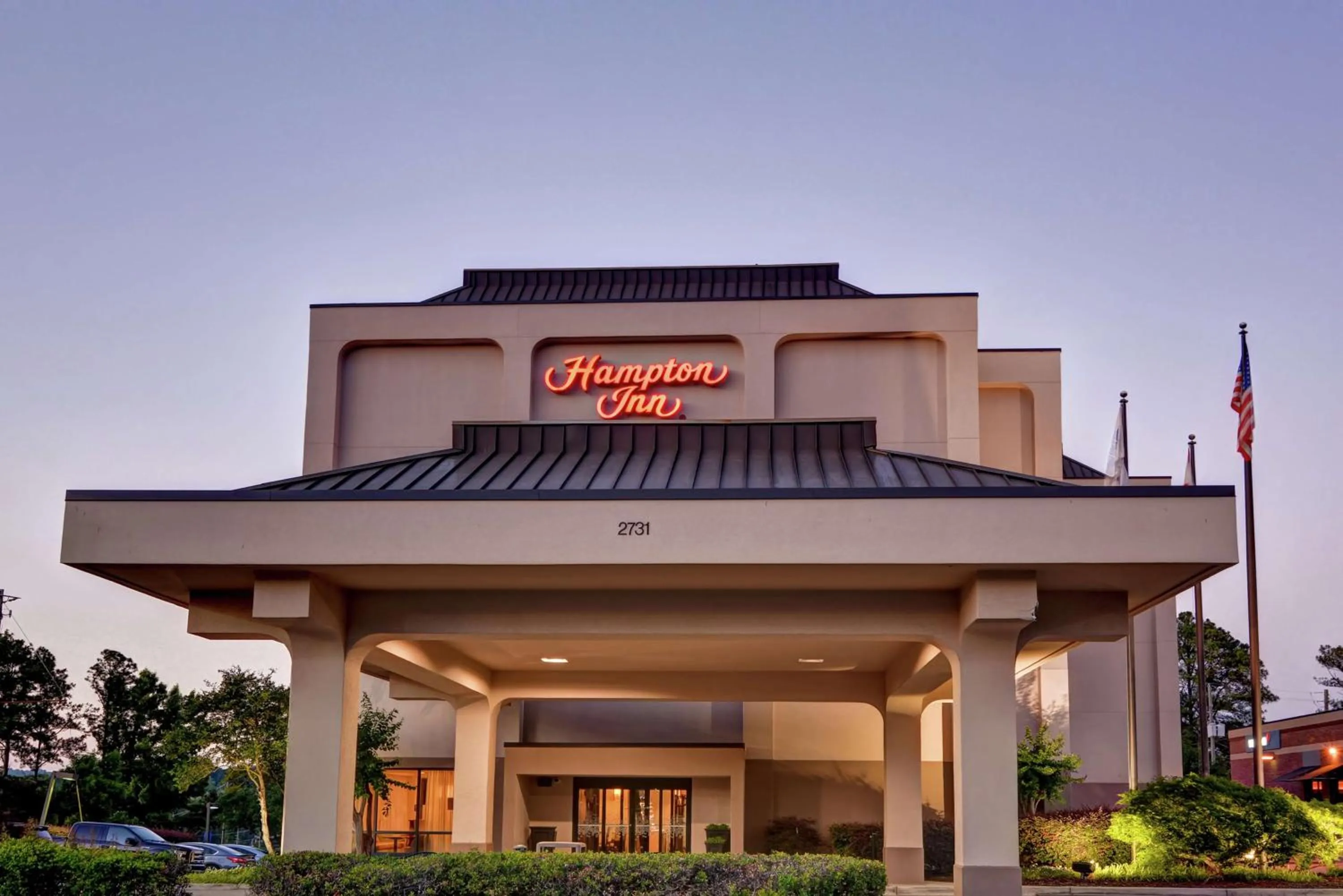 Property building in Hampton Inn Birmingham/Mountain Brook