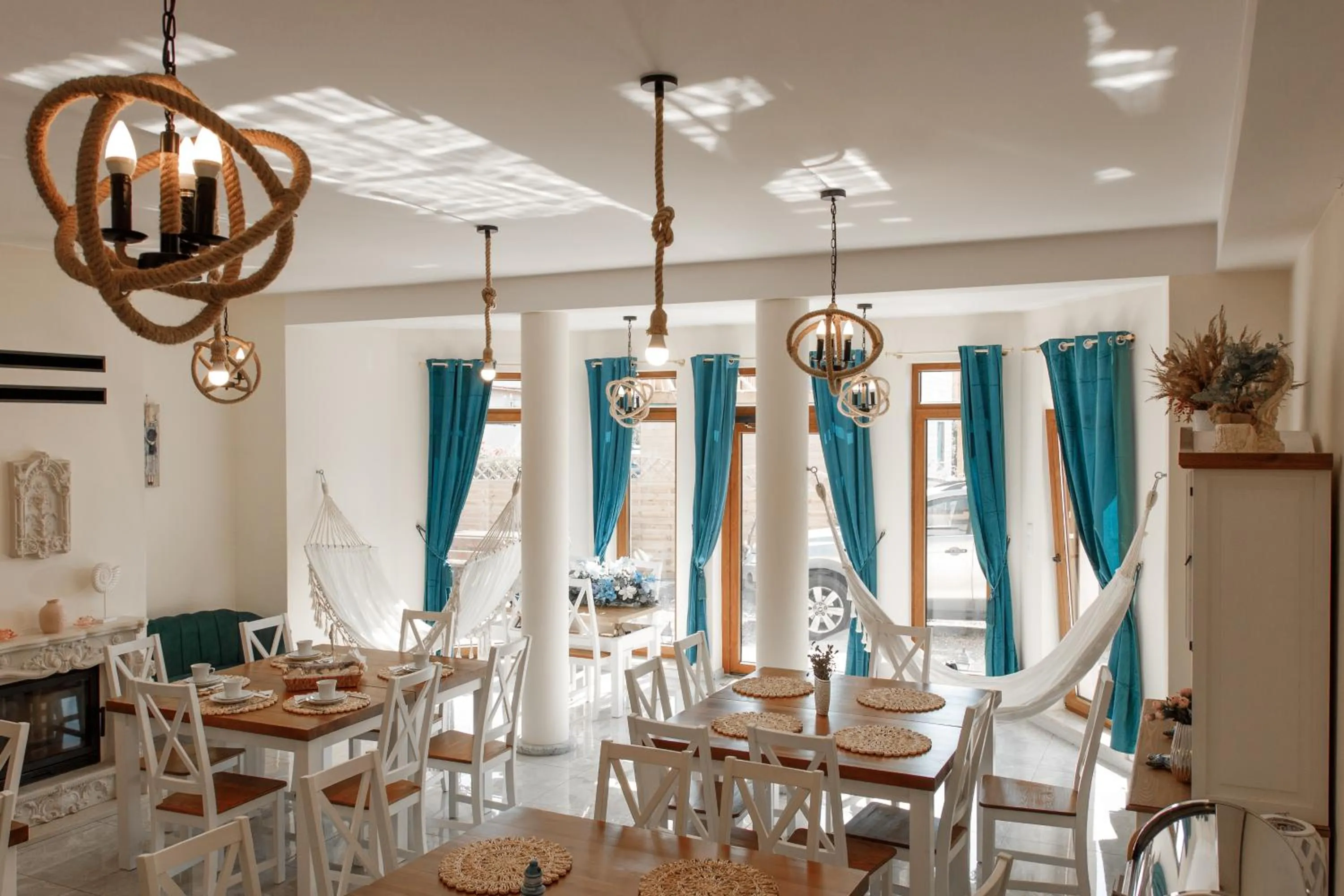 Restaurant/places to eat in Willa SUNRISE