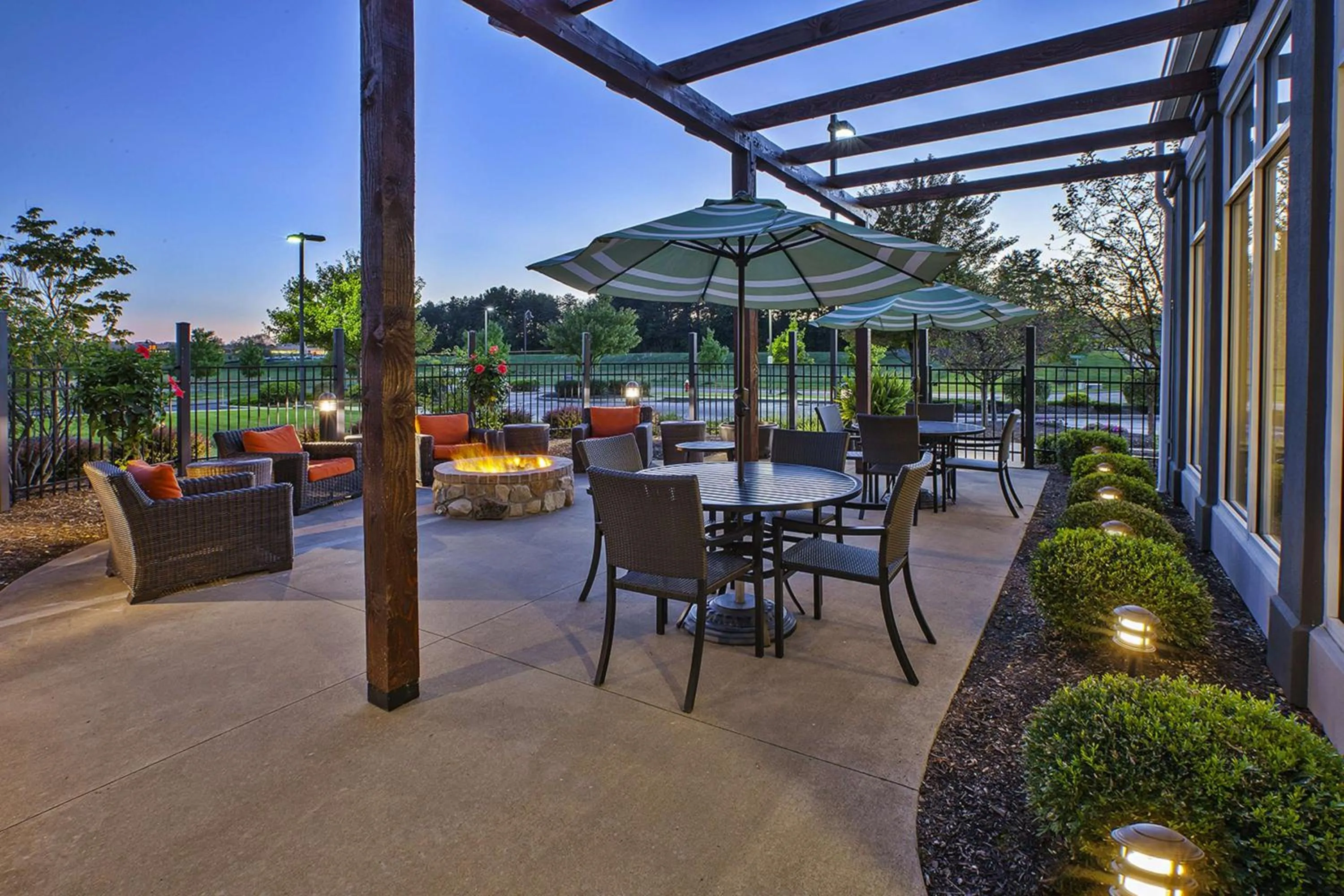Patio in Hilton Garden Inn Akron-Canton Airport