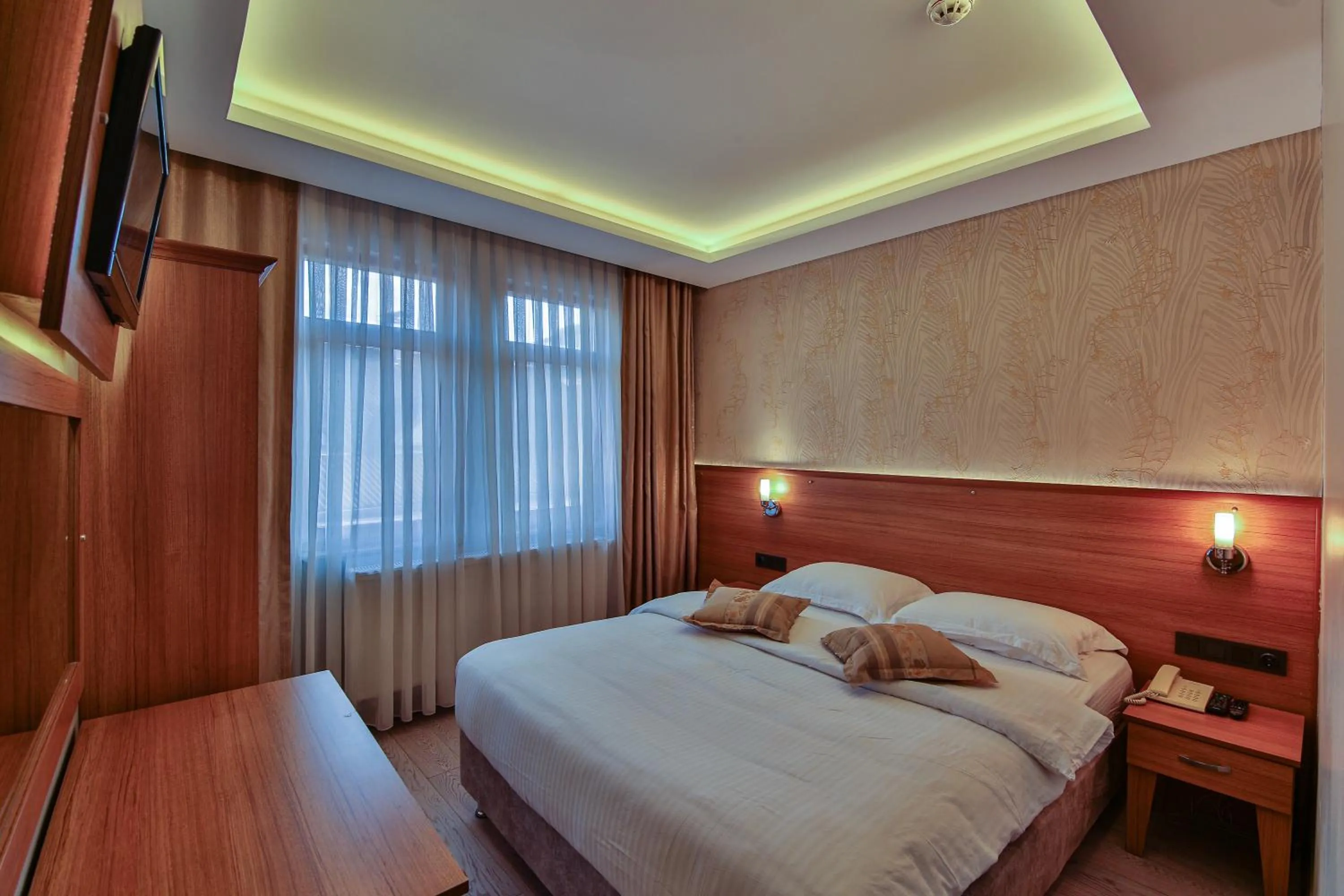 Bed in Seymen Hotel