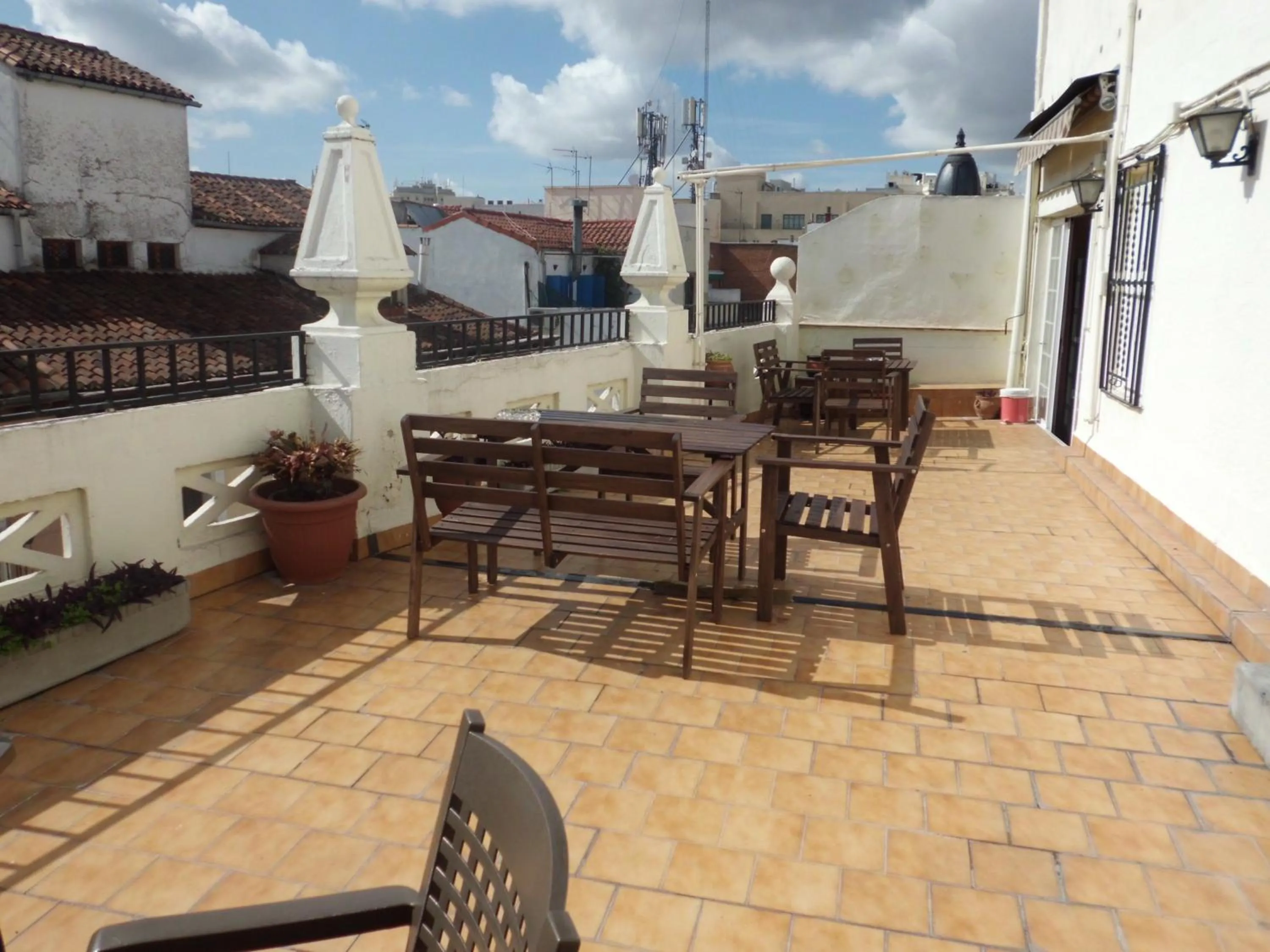 Restaurant/places to eat in Hostal America