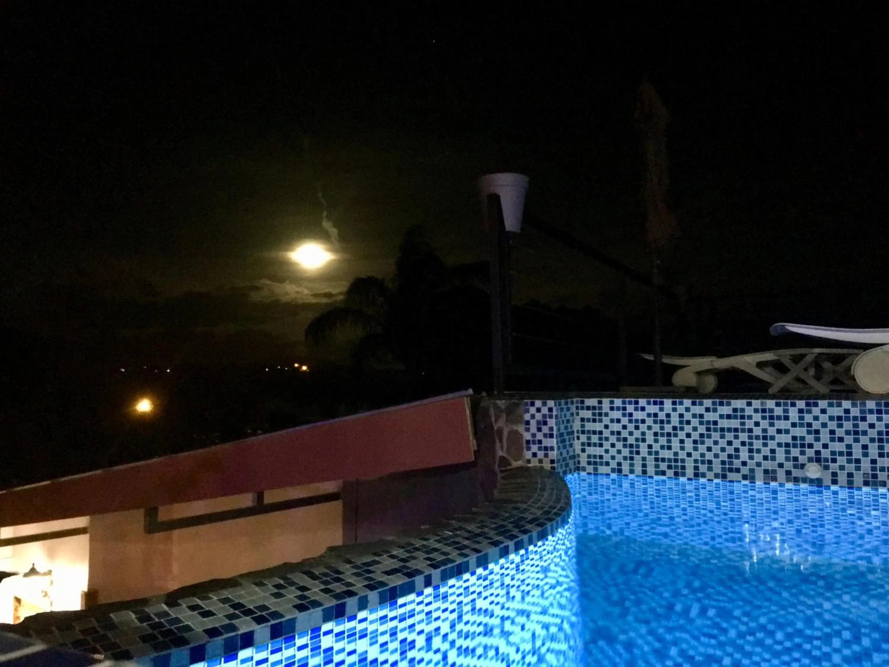 Swimming pool in Casa Donna Rosa B&B