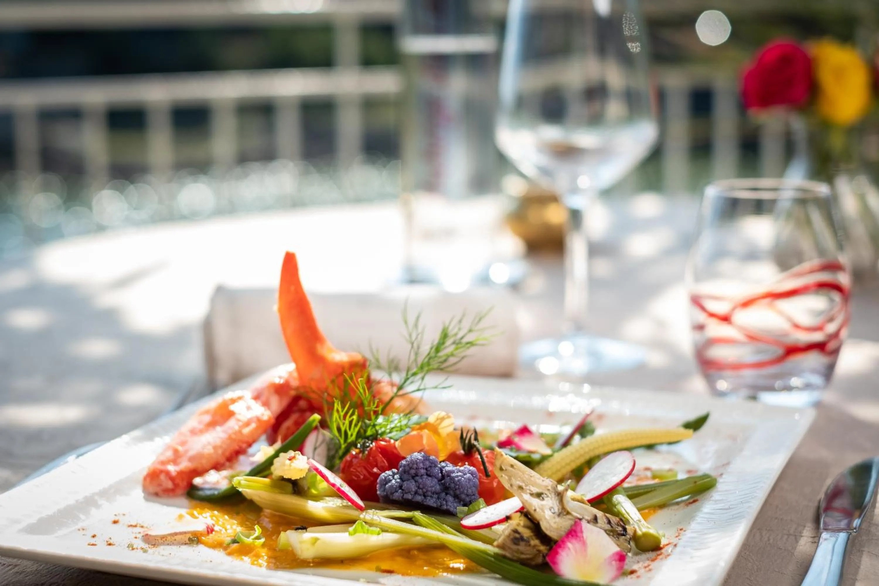 Lunch in Auberge Du Lac