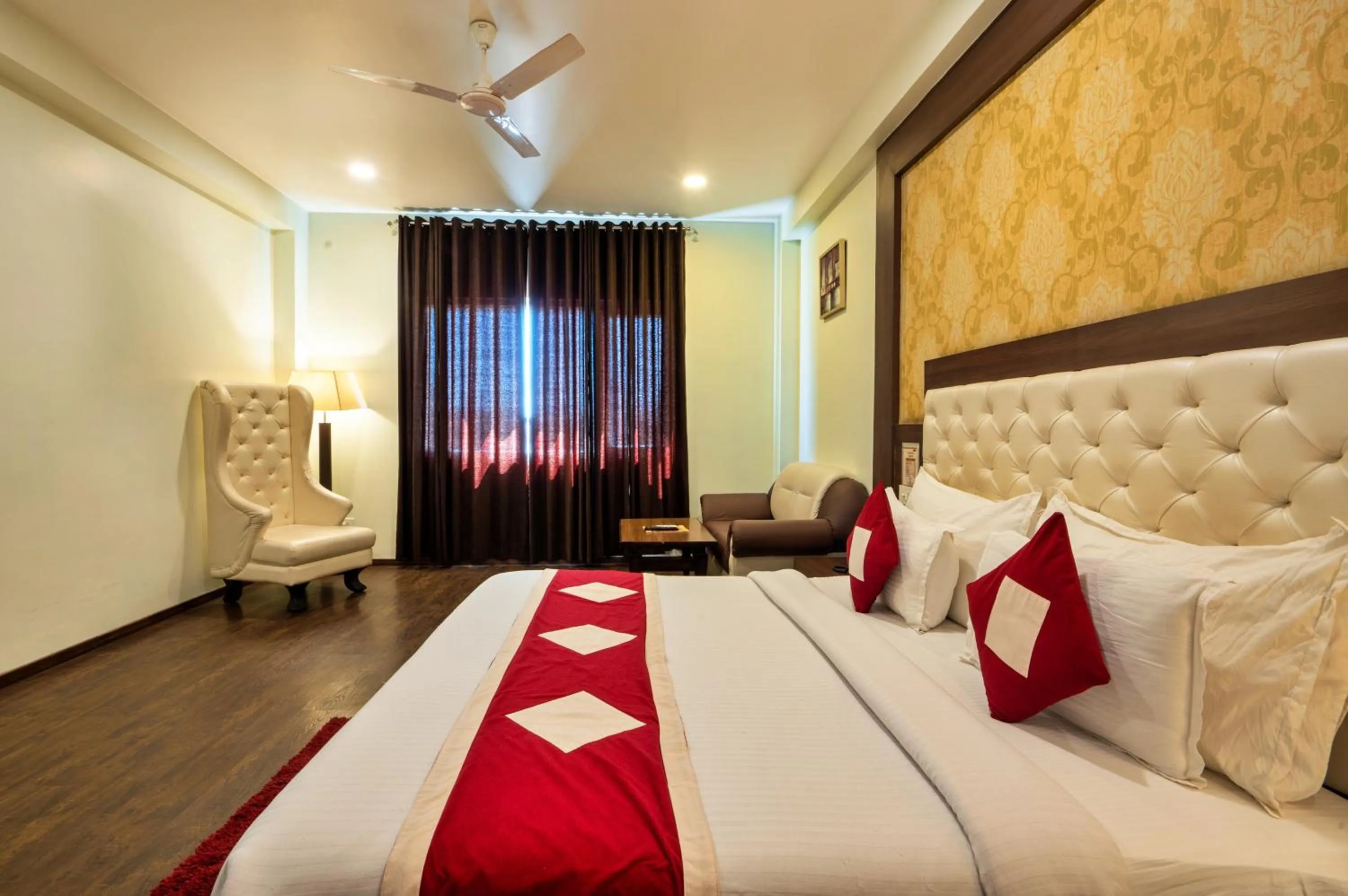 Bed in Hotel The Royal Krishna