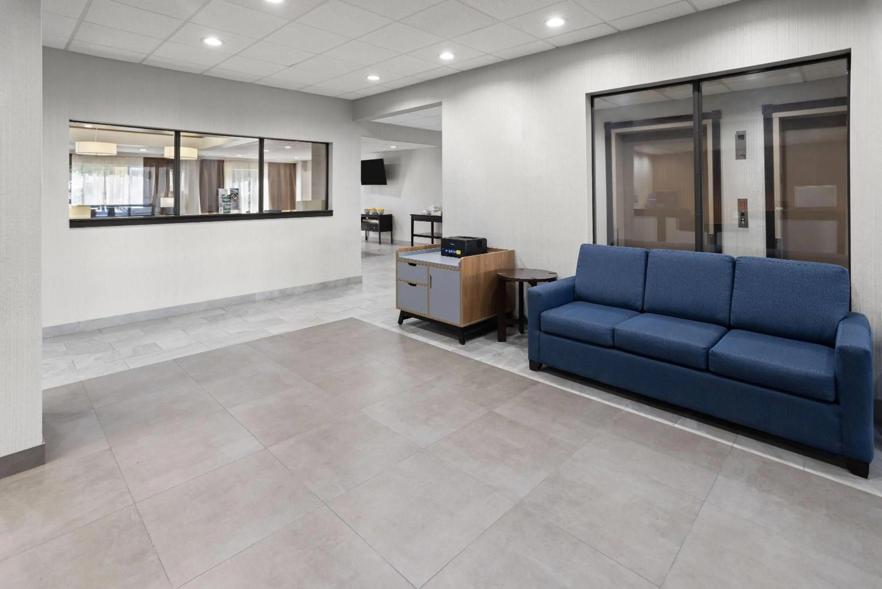 Lobby or reception in Wingate by Wyndham Buckhannon