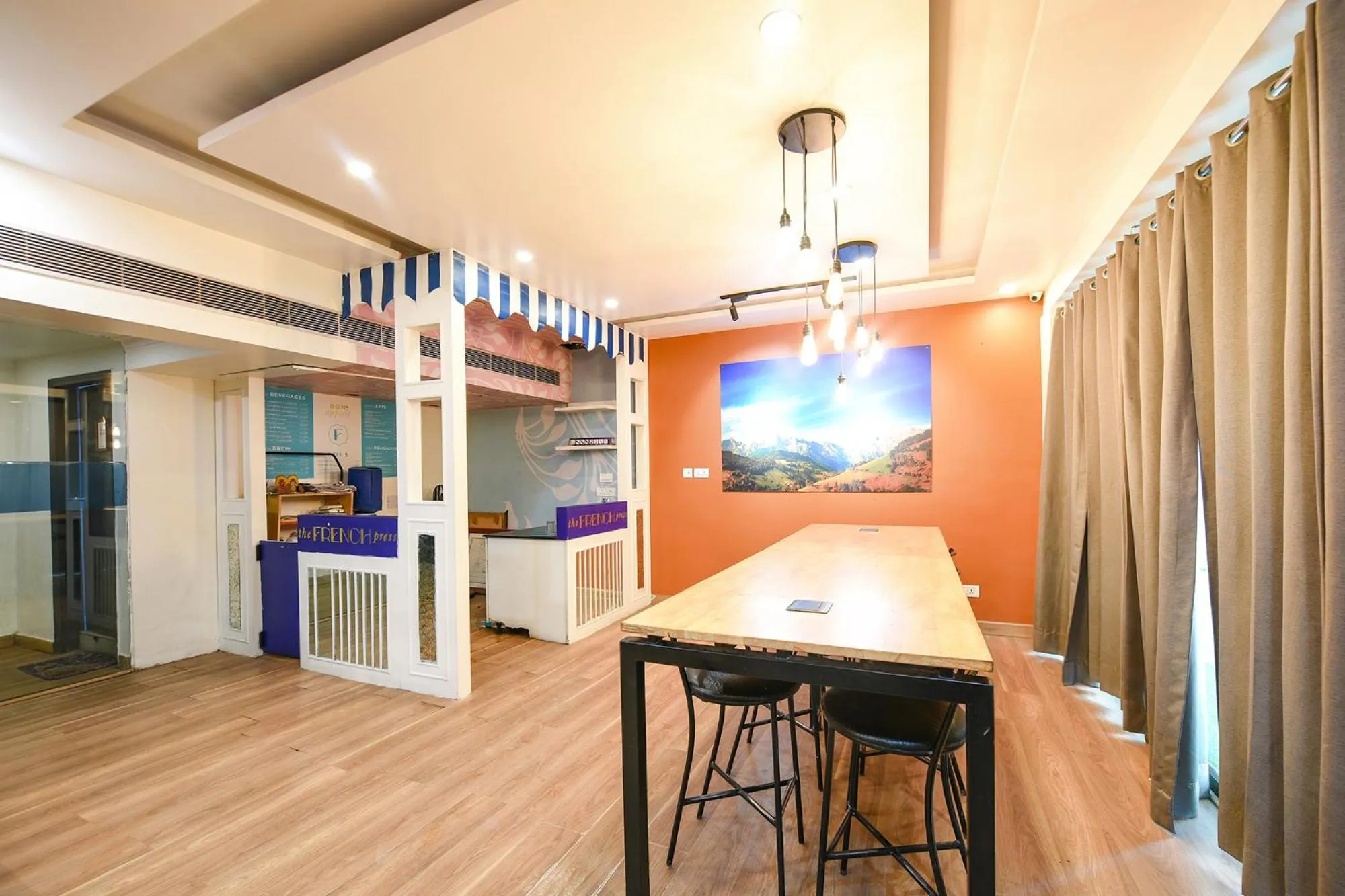 Dining area in FabHotel NFC II