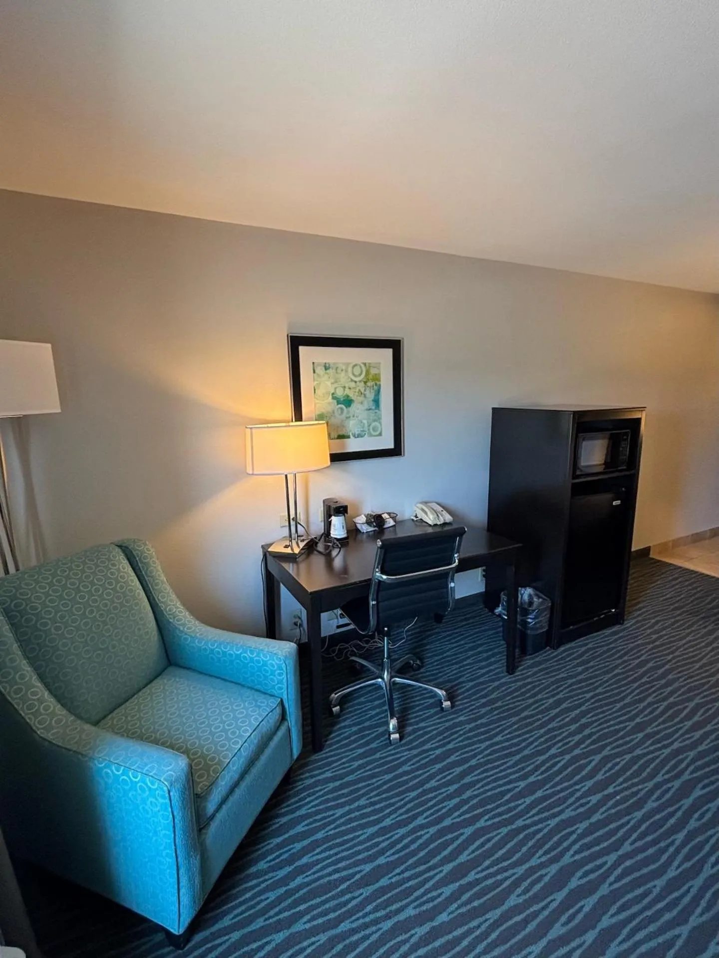 microwave in Ramada by Wyndham Burkburnett - Wichita Falls