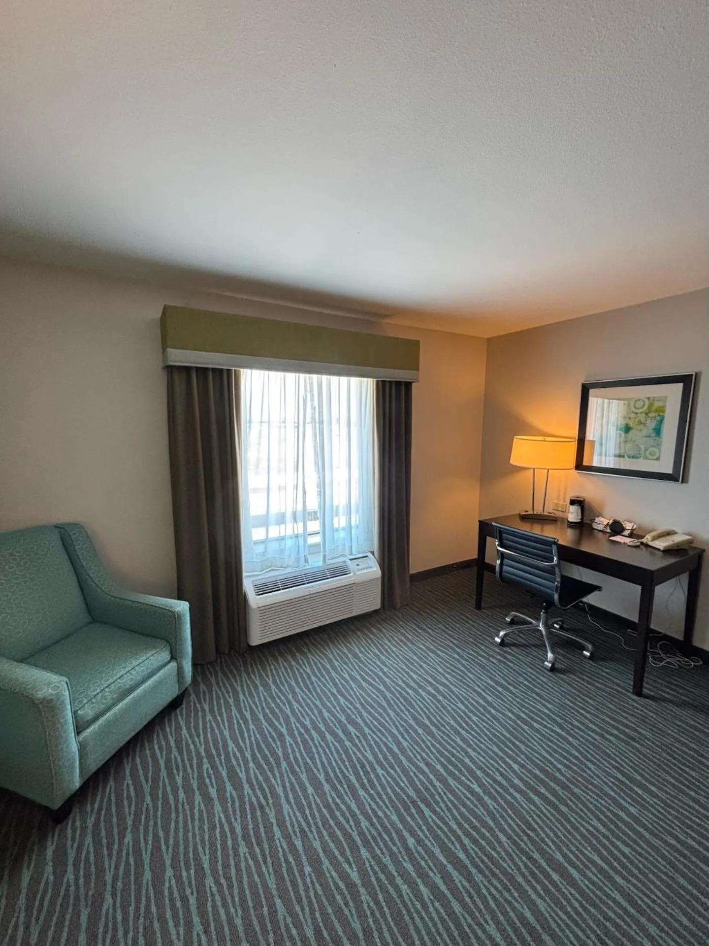 Seating area in Ramada by Wyndham Burkburnett - Wichita Falls