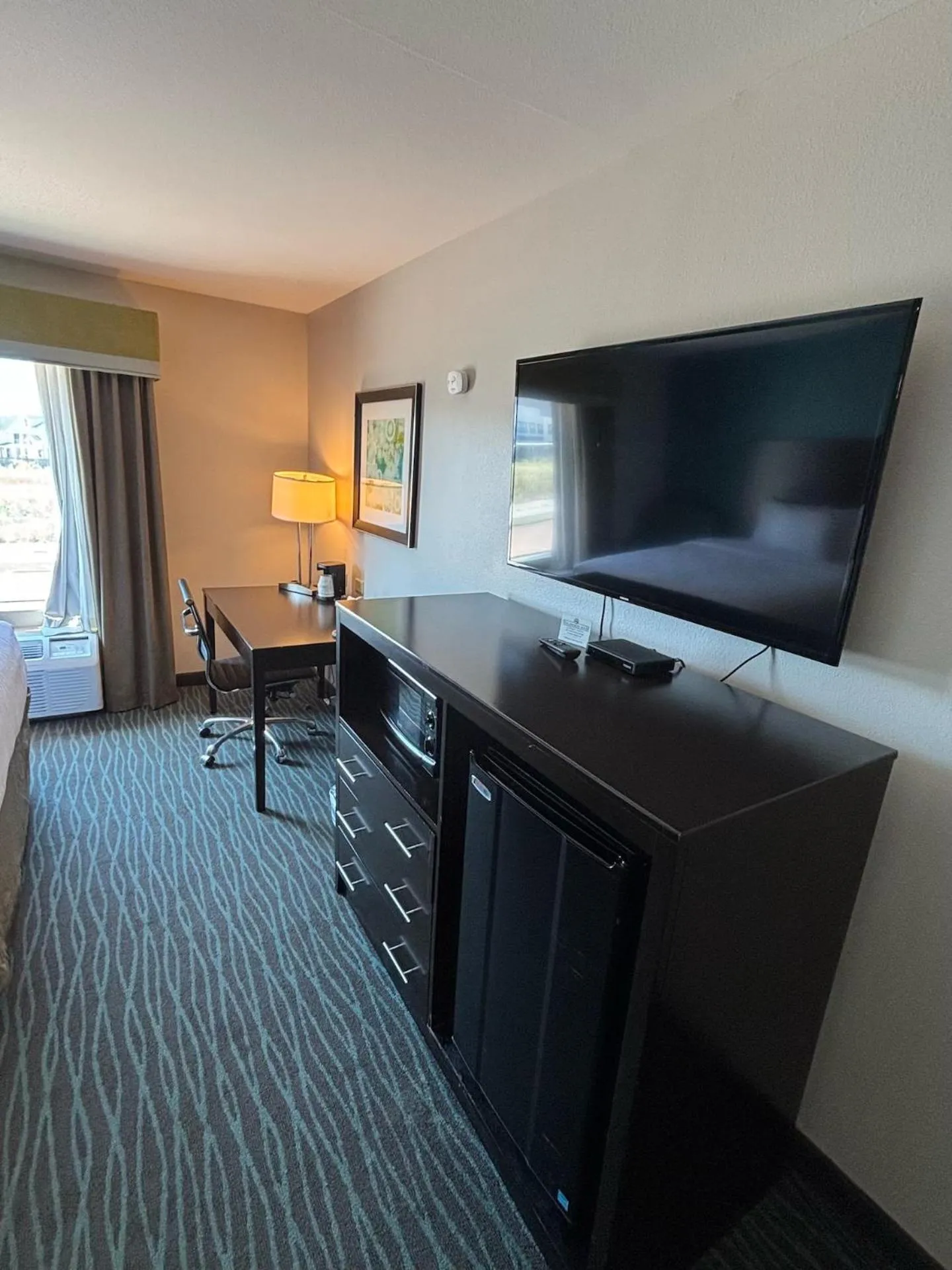 TV and multimedia in Ramada by Wyndham Burkburnett - Wichita Falls