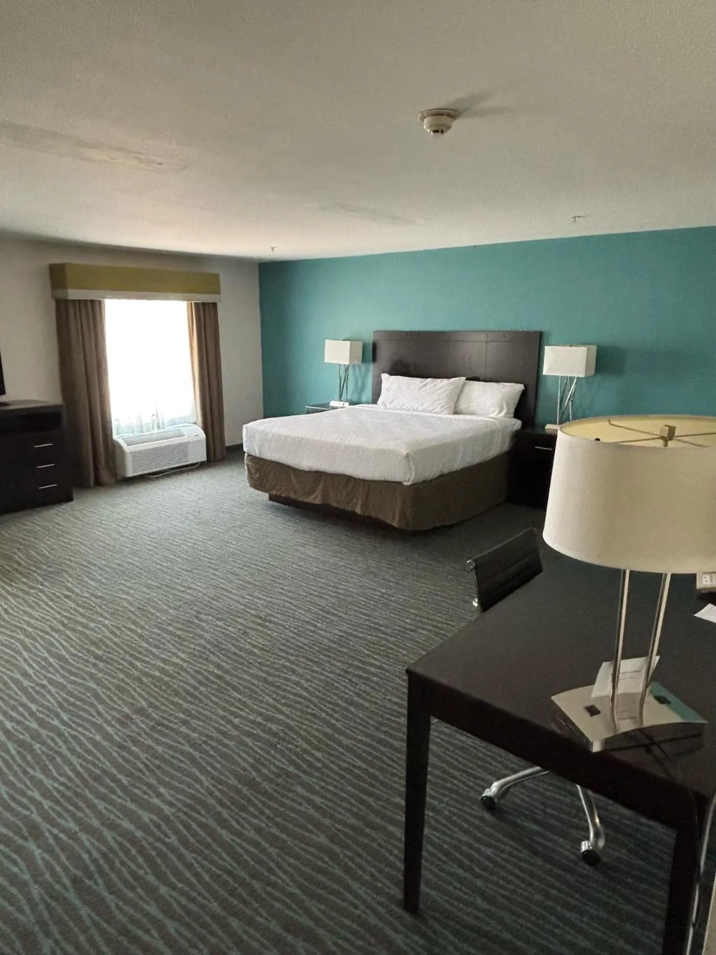 Bedroom in Ramada by Wyndham Burkburnett - Wichita Falls