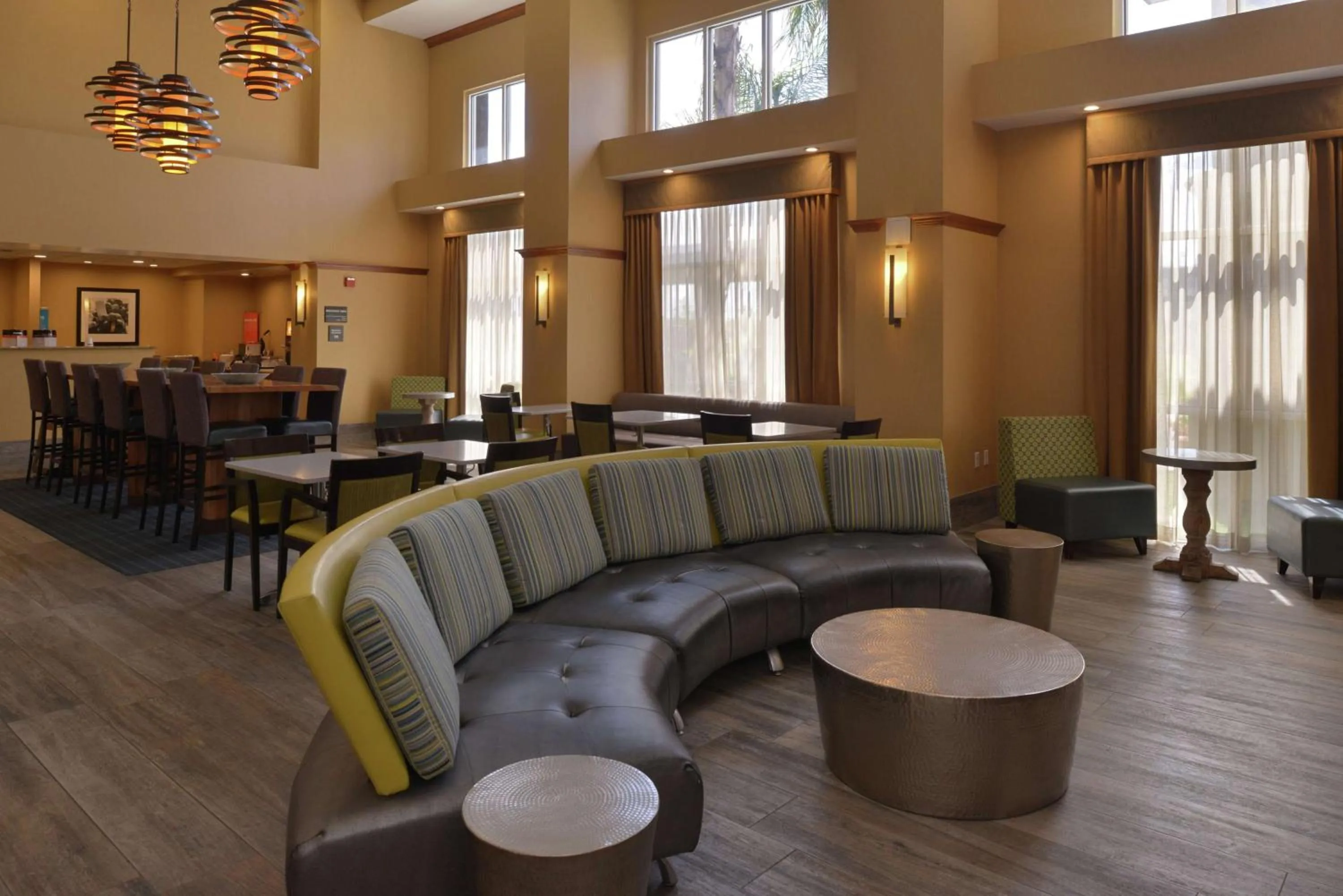 Lobby or reception in Hampton Inn and Suites Bakersfield North-Airport