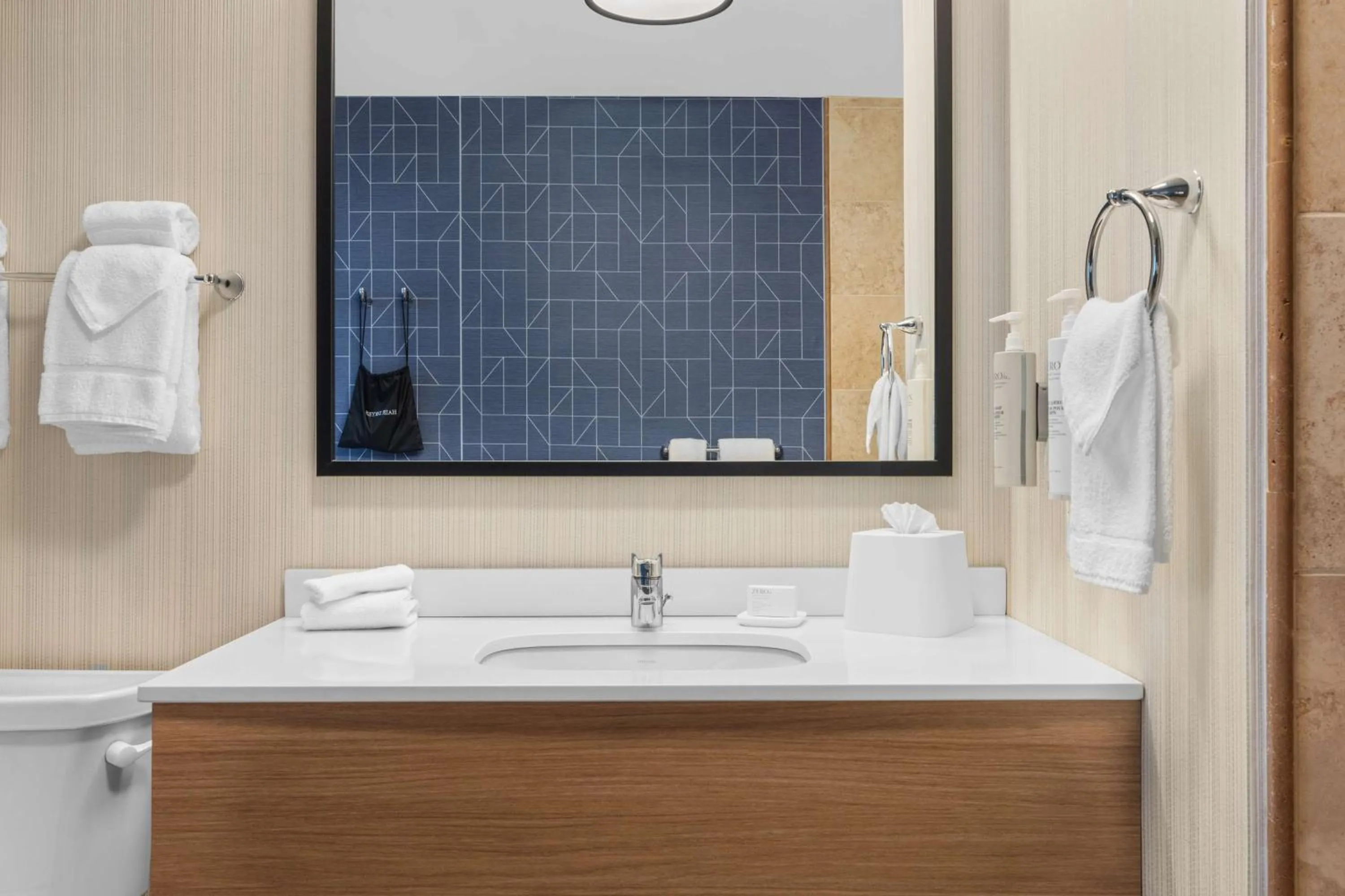 Bathroom in Spark by Hilton Bakersfield Central