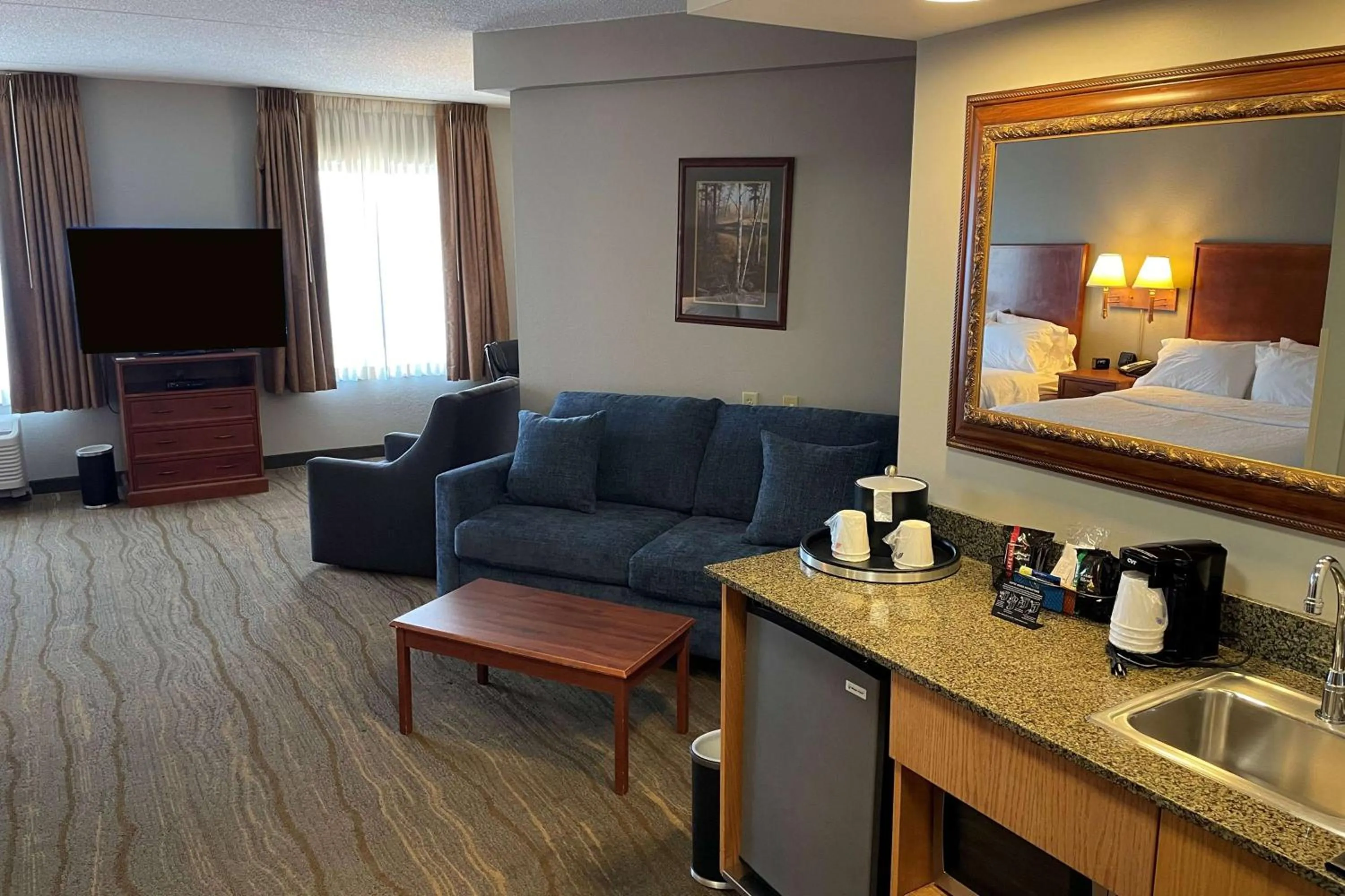 Photo of the whole room in SouthShore Hotel on Lake Bemidji, Trademark Coll by Wyndham
