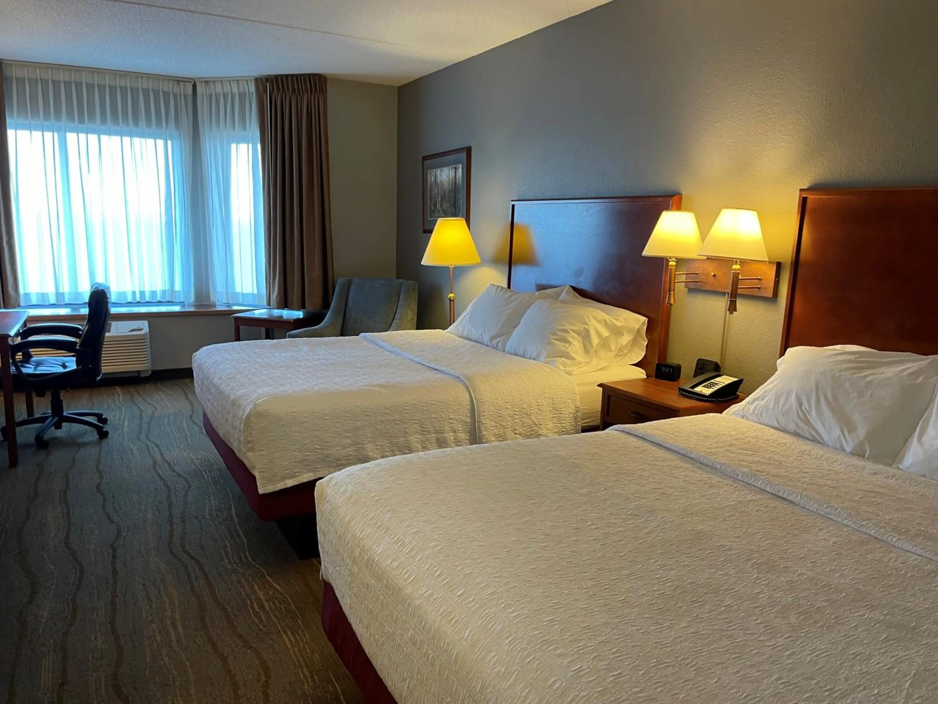 Bed in SouthShore Hotel on Lake Bemidji, Trademark Coll by Wyndham