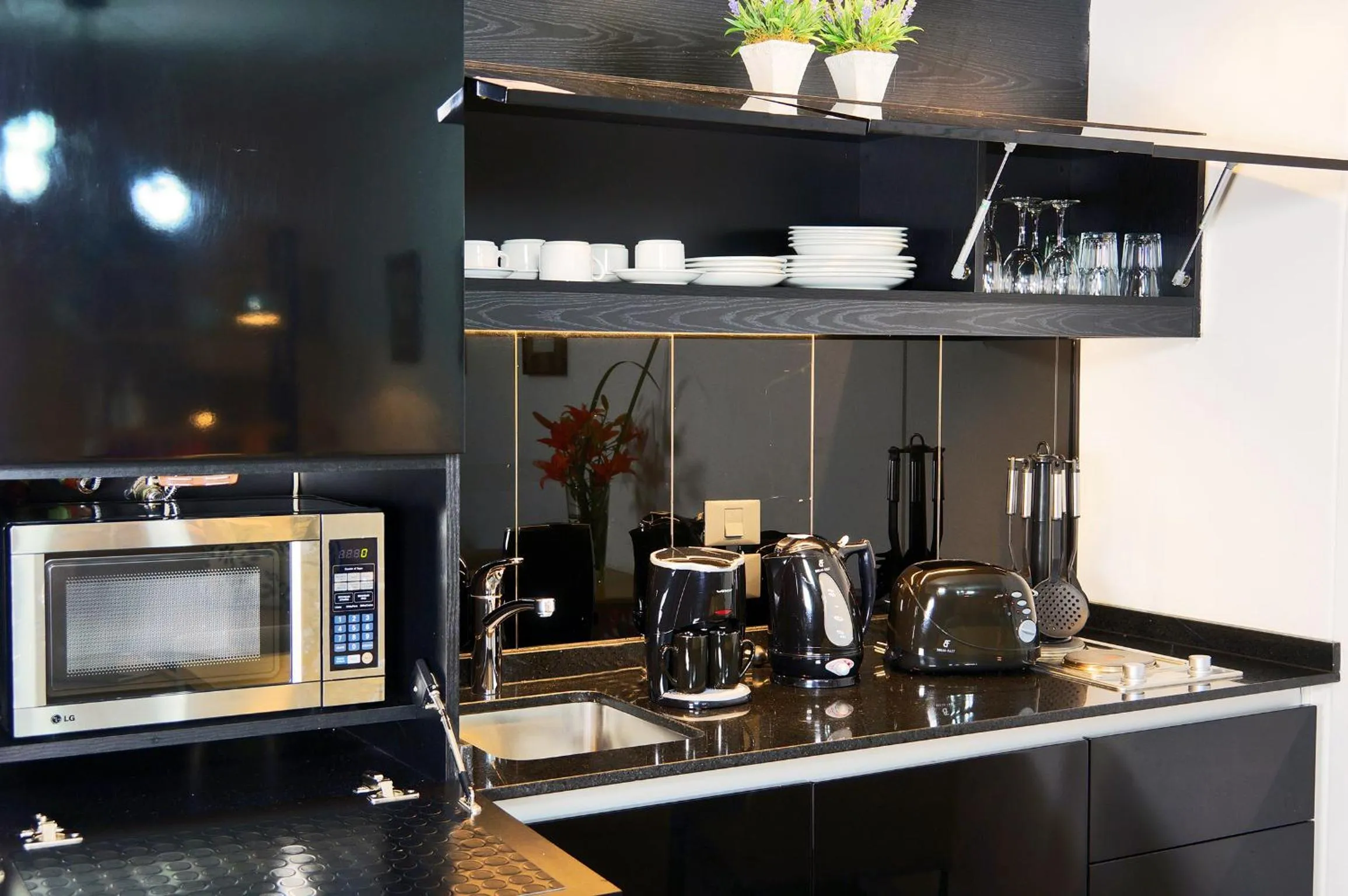 Kitchen or kitchenette in IQ Callao By Recoleta Apartments