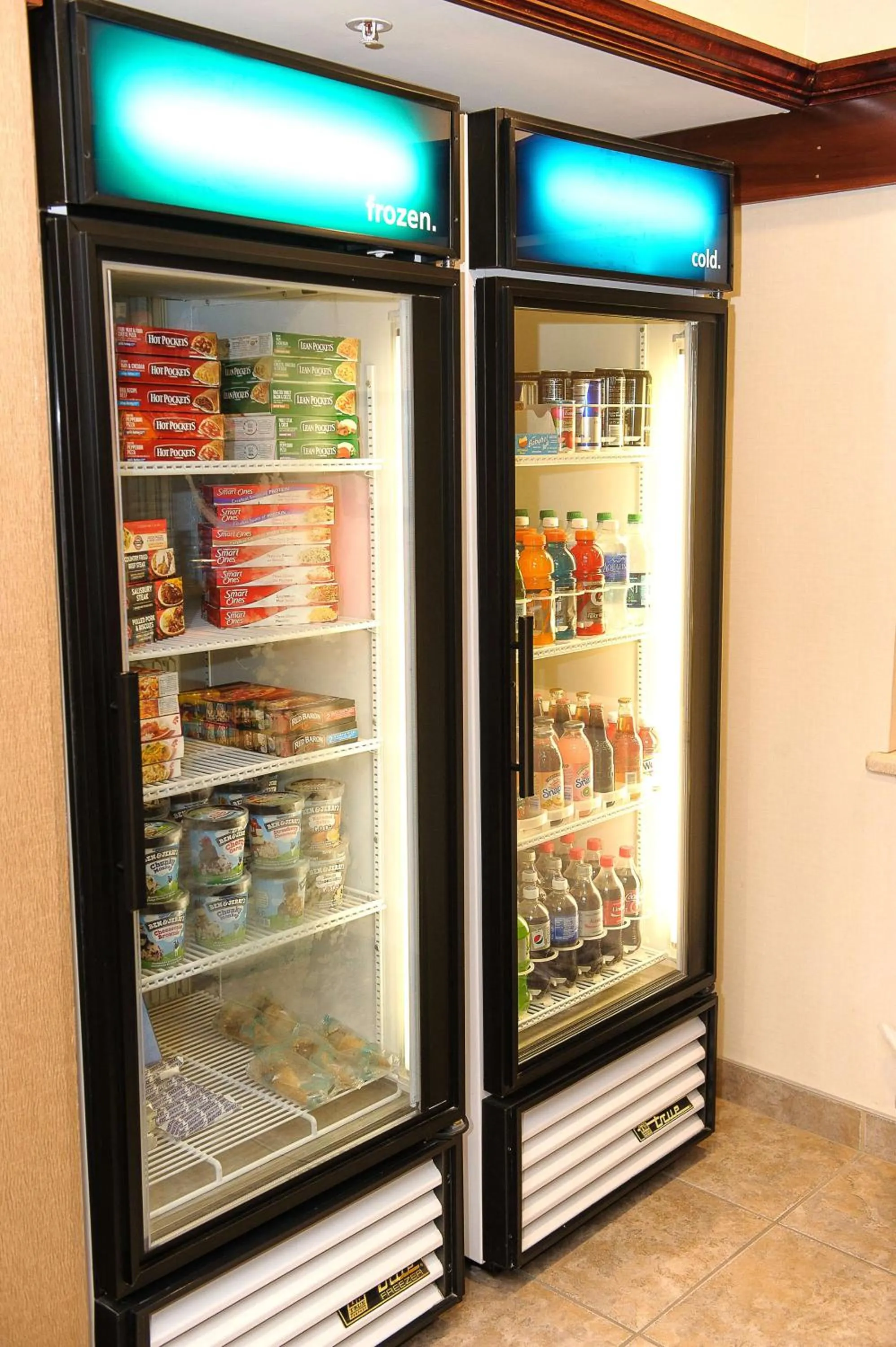 Restaurant/places to eat in Hampton Inn & Suites Brookings