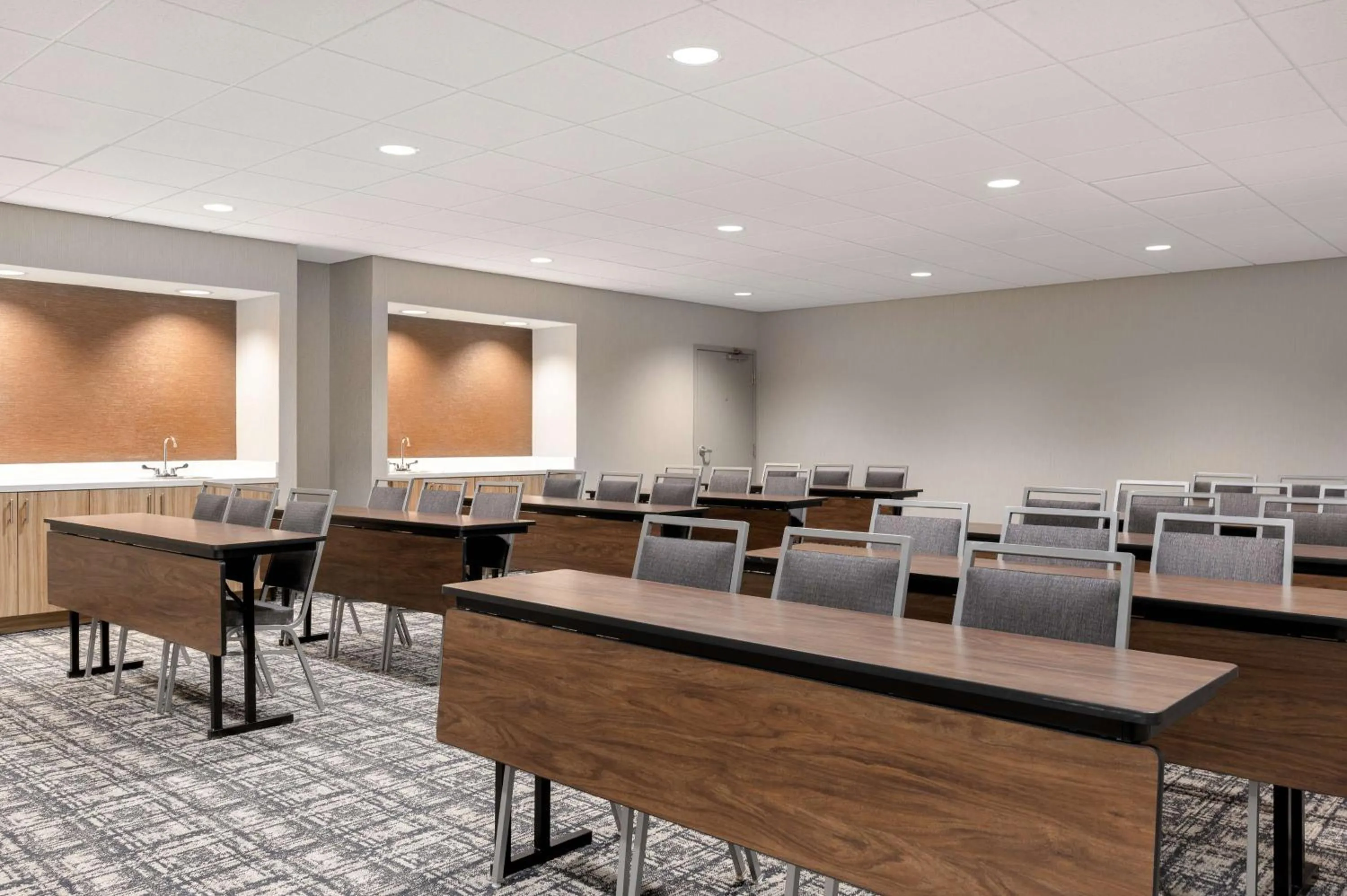 Meeting/conference room in Hampton Inn Bloomsburg