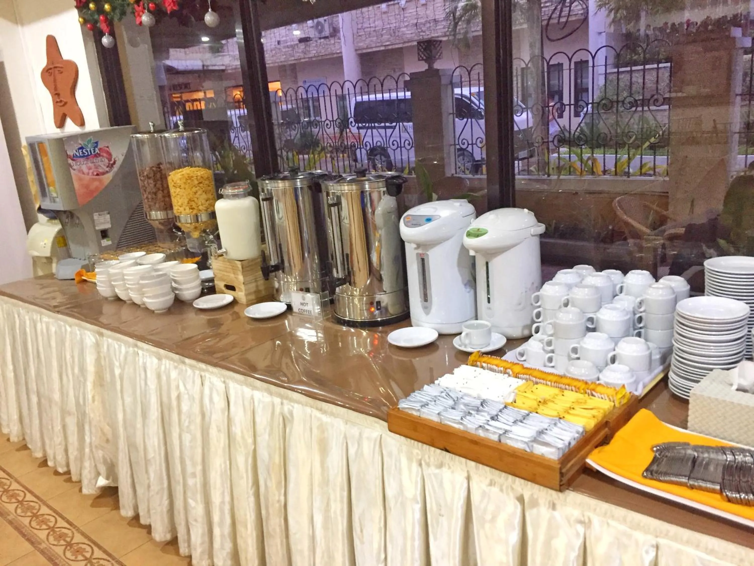 Coffee/tea facilities in Boracay Holiday Resort