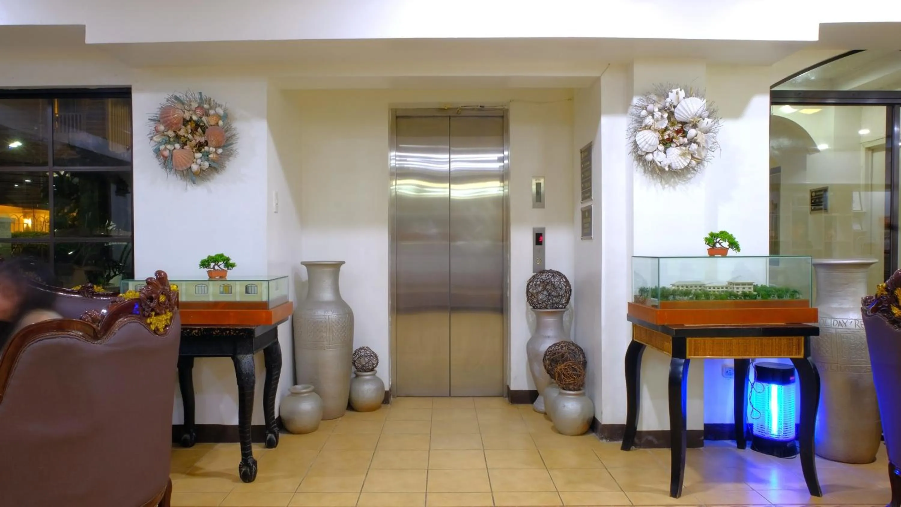 Lobby or reception in Boracay Holiday Resort