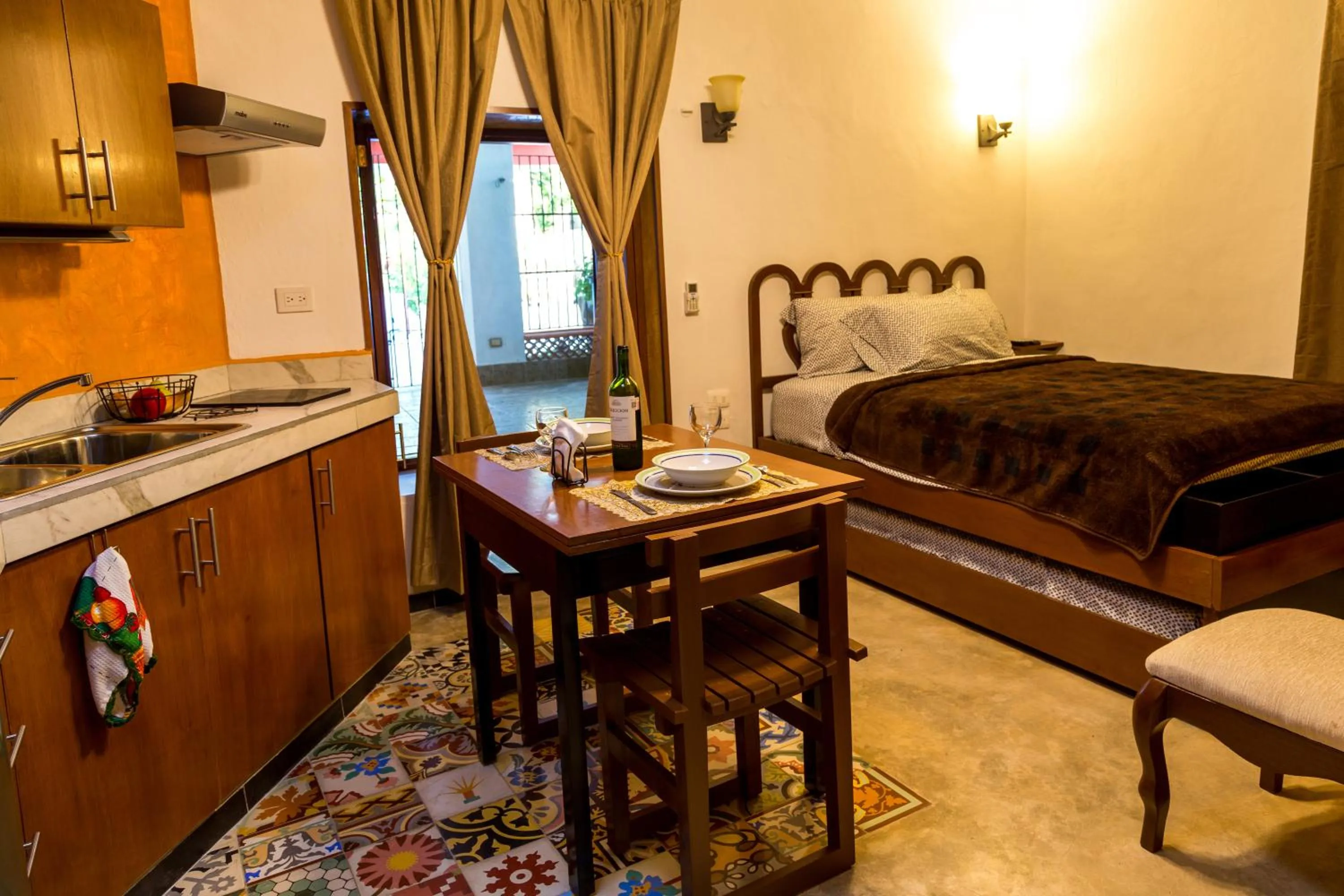 Dining area, Bed in Merida Serviced Apartments