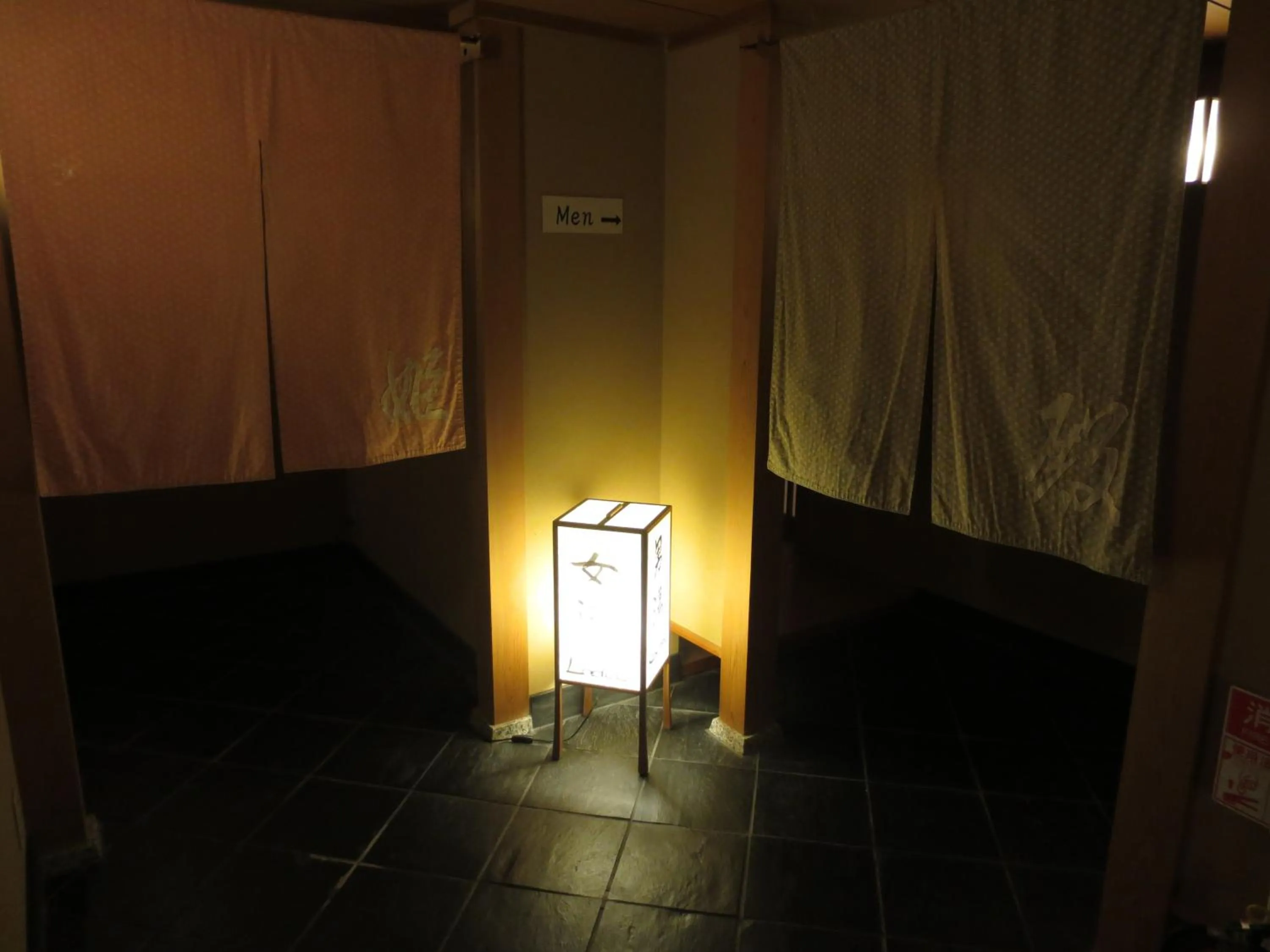 Hot Spring Bath in K's House Ito Onsen - Historical Ryokan Hostel