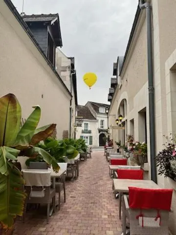 Logis Hôtels Restaurant Le Relais Chenonceaux