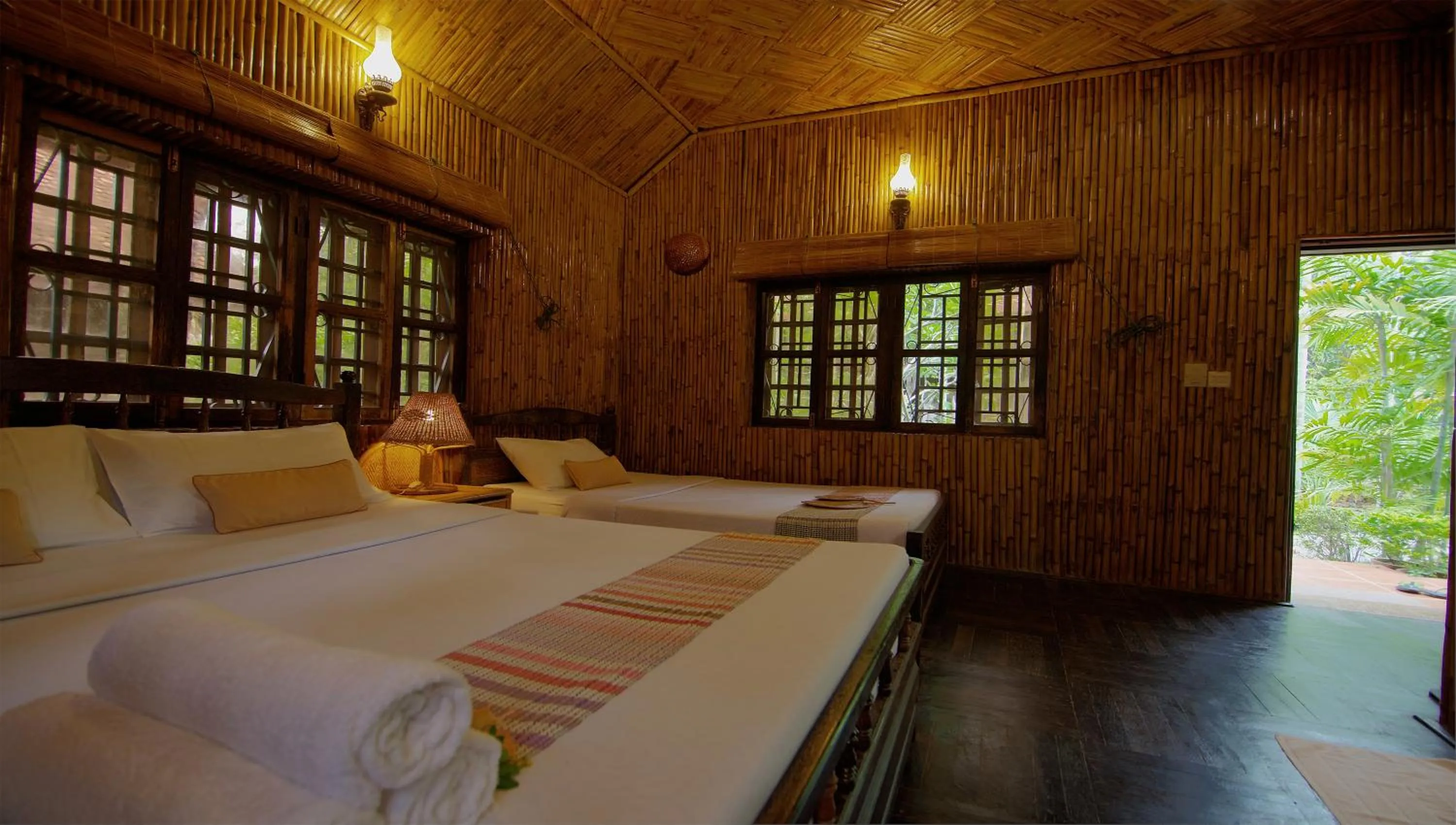 bunk bed, Bed in Palm Village Resort & Spa