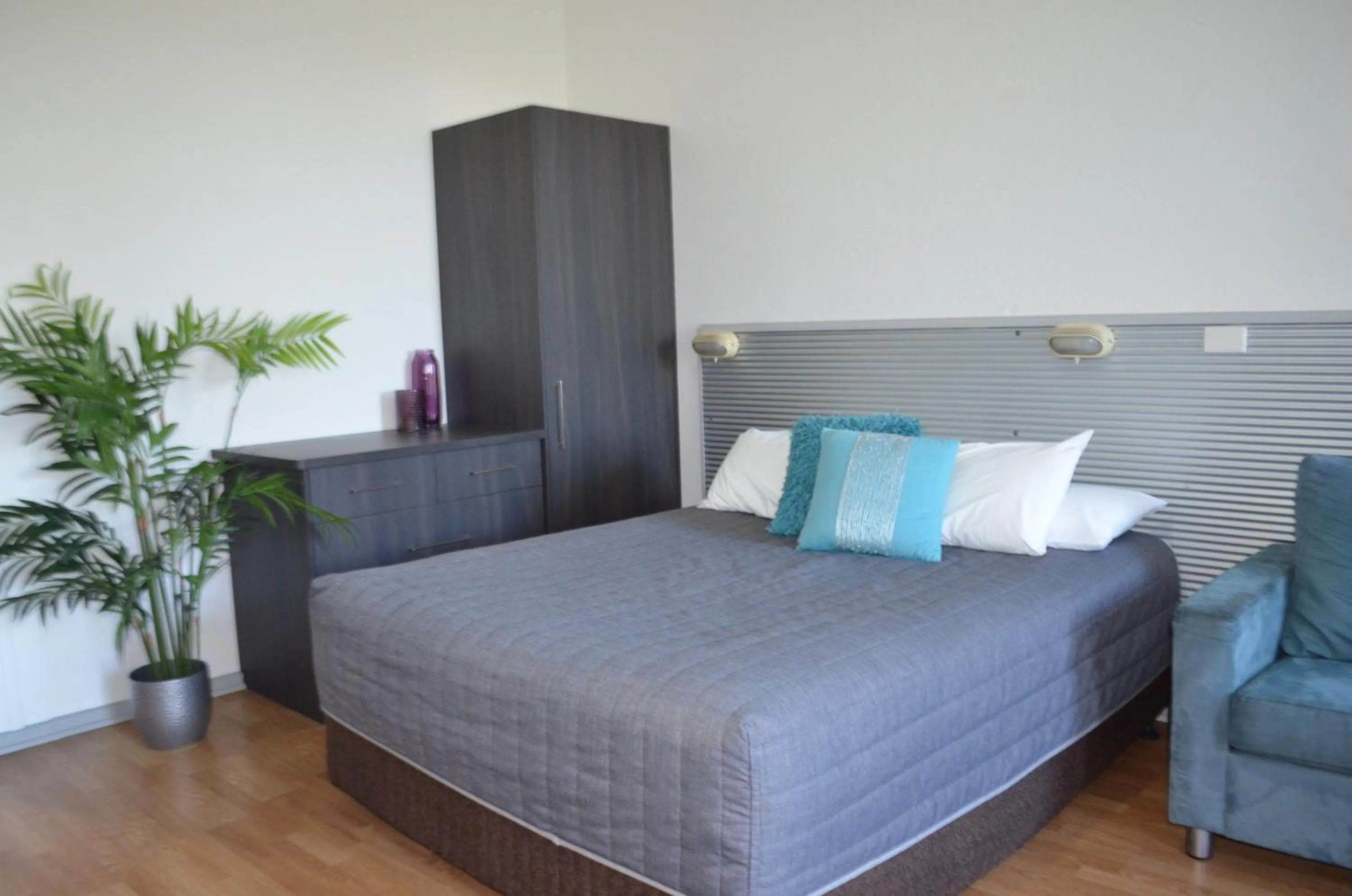 Bed in Blue Lake Holiday Park