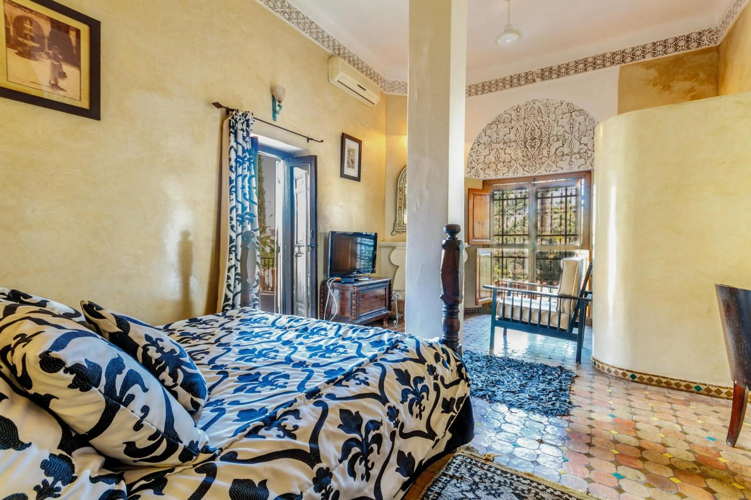 Decorative detail, Bed in Palais El Arsat & Spa