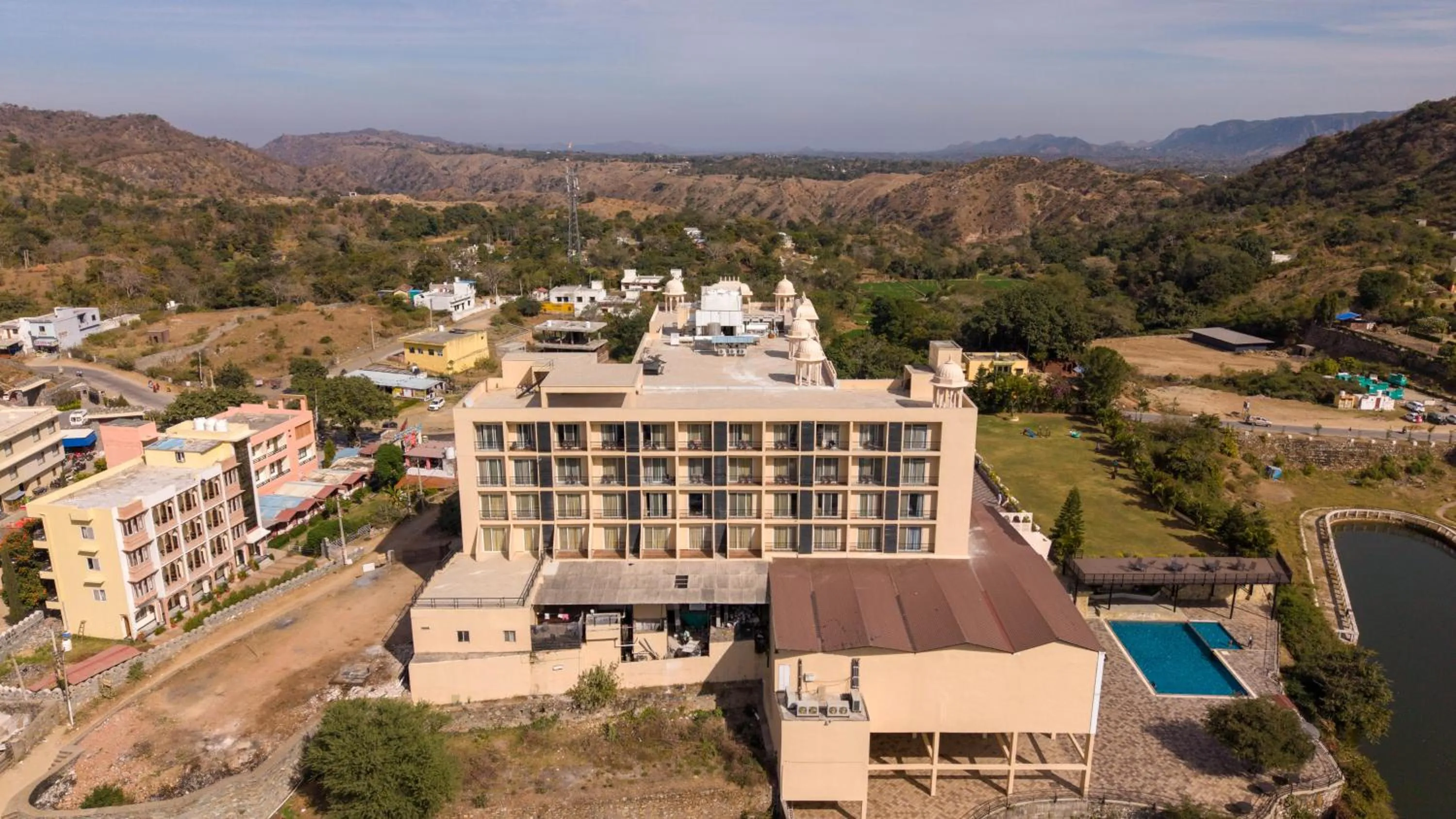 Property building in Via Lakhela Lakeview Resort & Spa