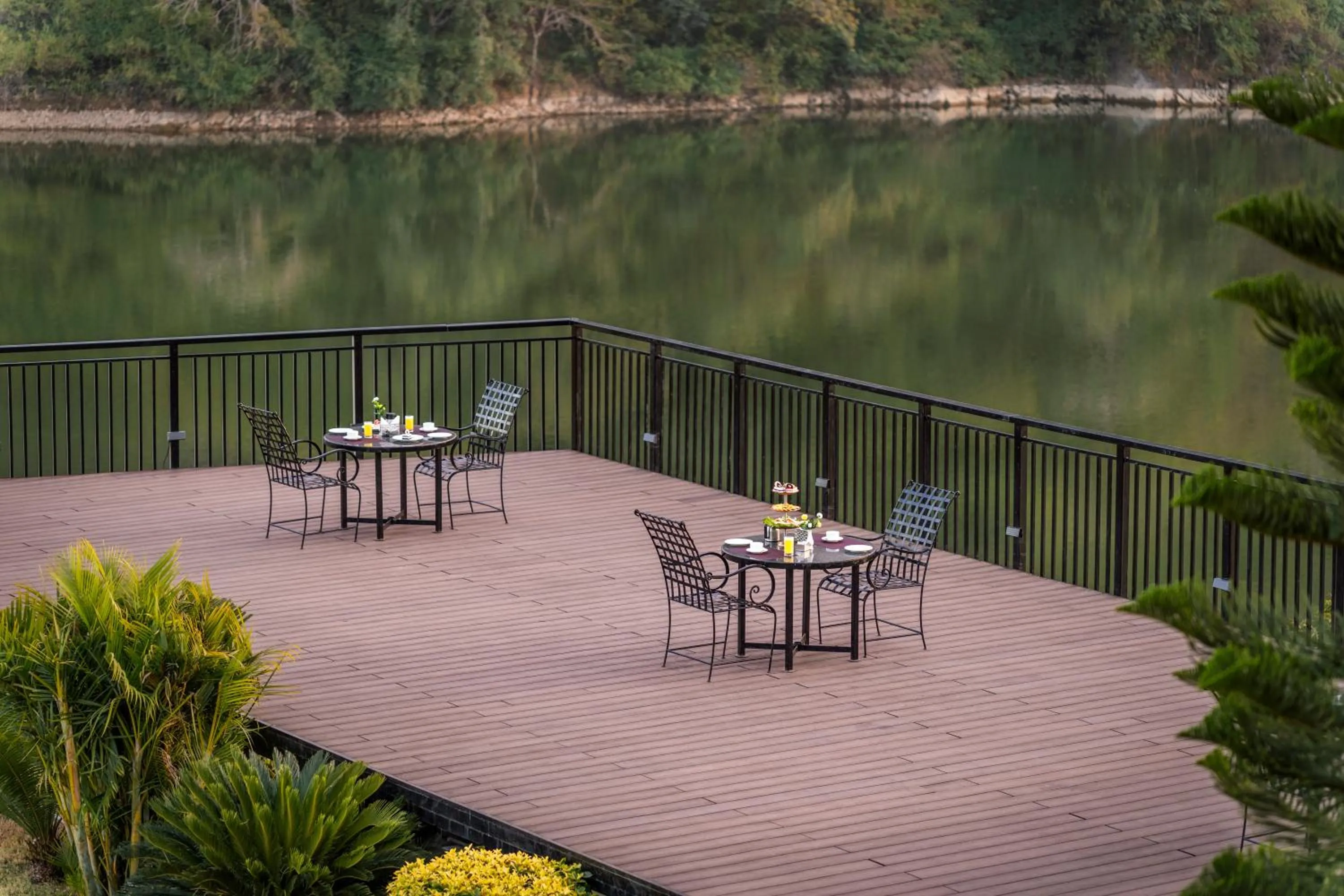 Day in Via Lakhela Resort & Spa