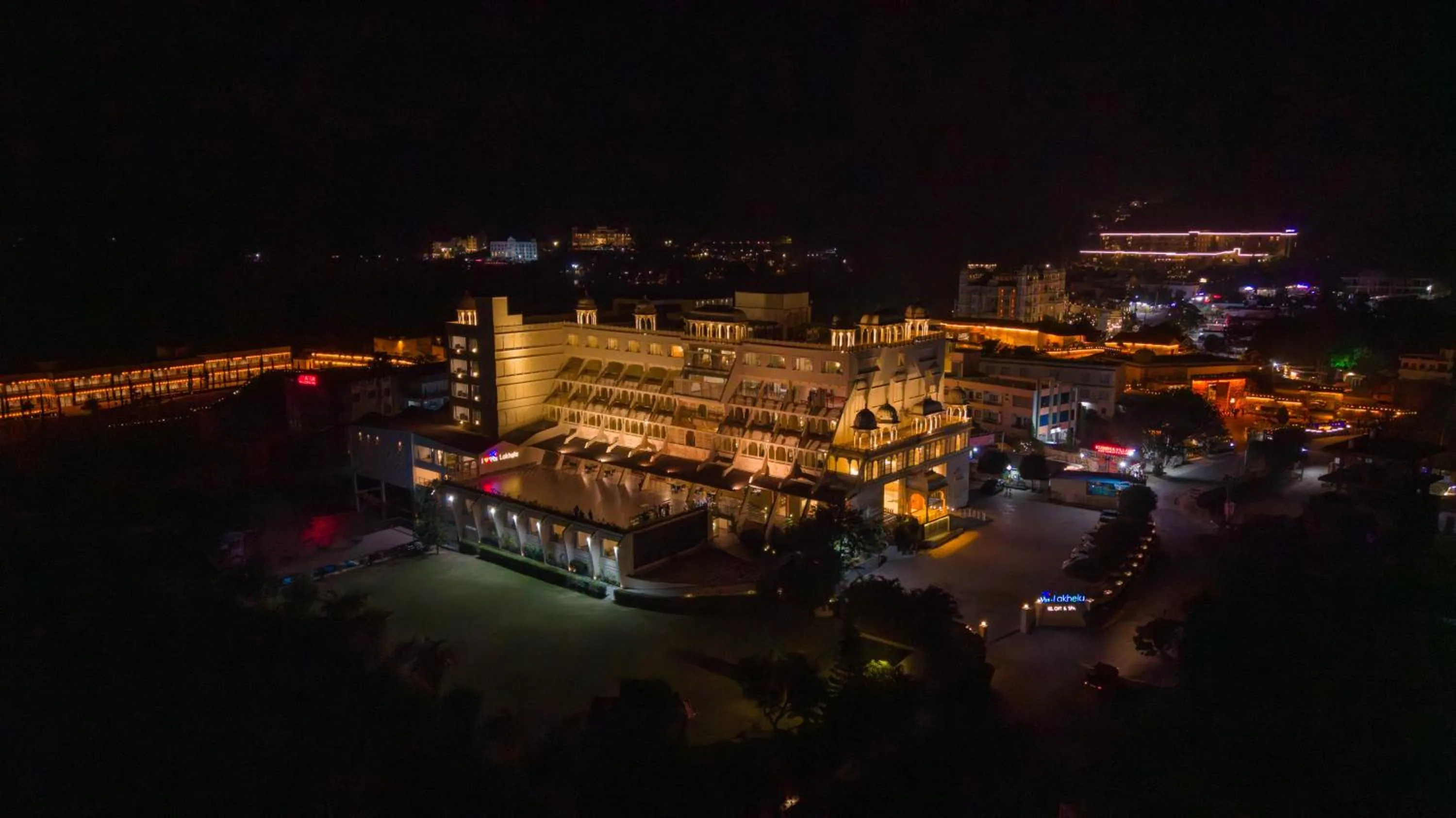 Property building in Via Lakhela Lakeview Resort & Spa